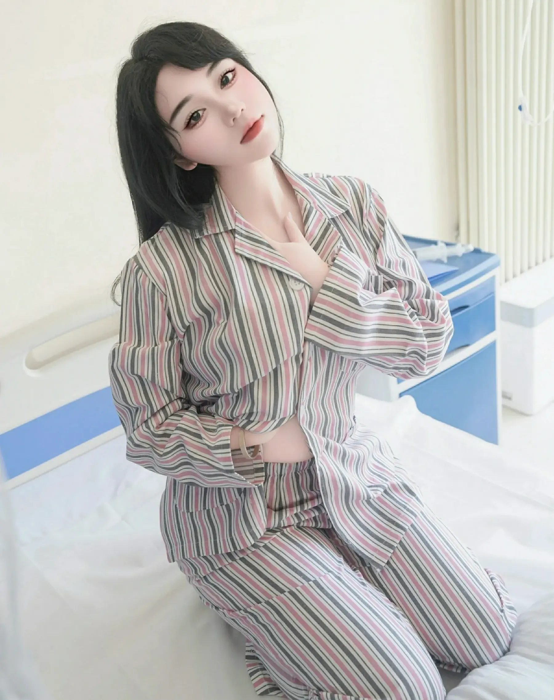  秀人网 No.10648 汐汐爱吃草莓 [80P]第4张