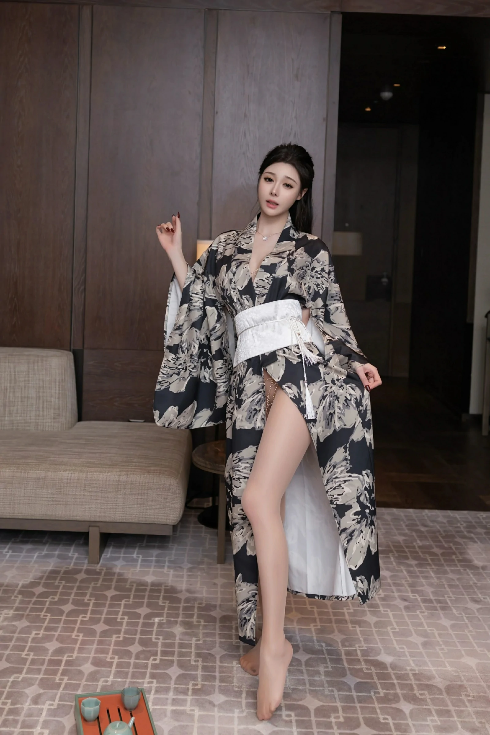  秀人网 No.10352 小逗逗&陆萱萱 模特合集 [80P]第2张