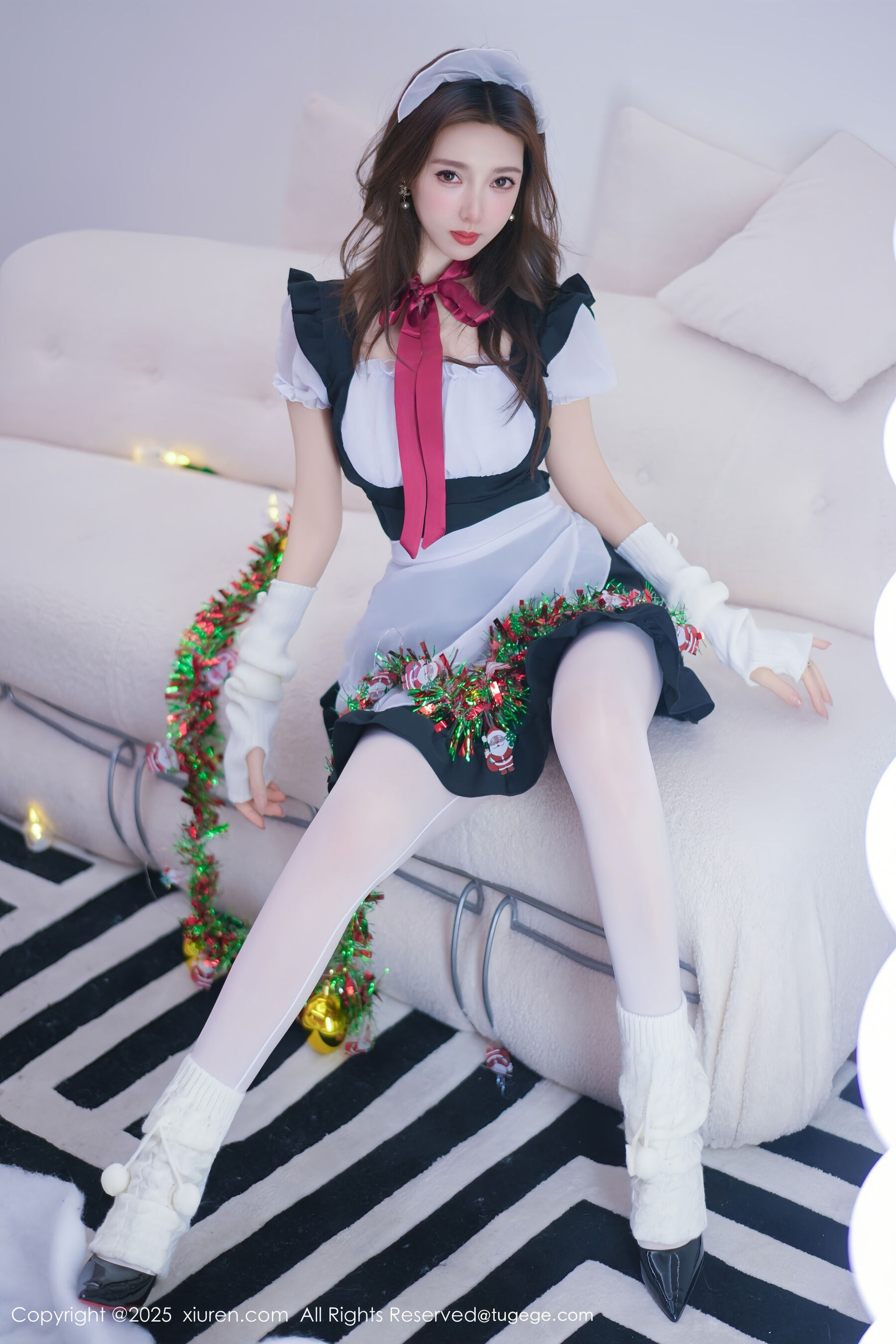  秀人网 Twins-桃桃 Vol.11152 [77P]第1张