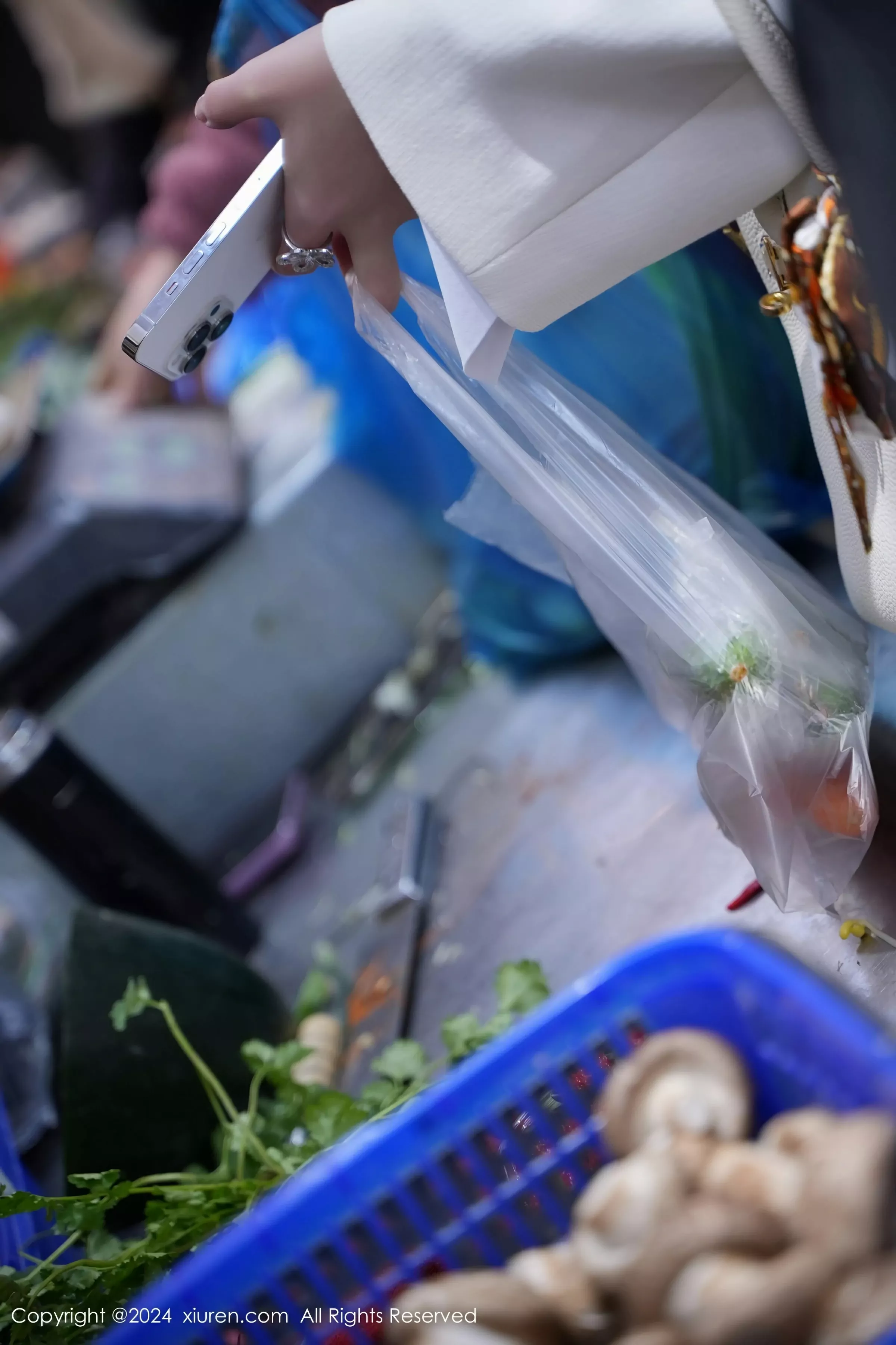  XiuRen 秀人 No.8083 Carol周妍希 [97P]第2张