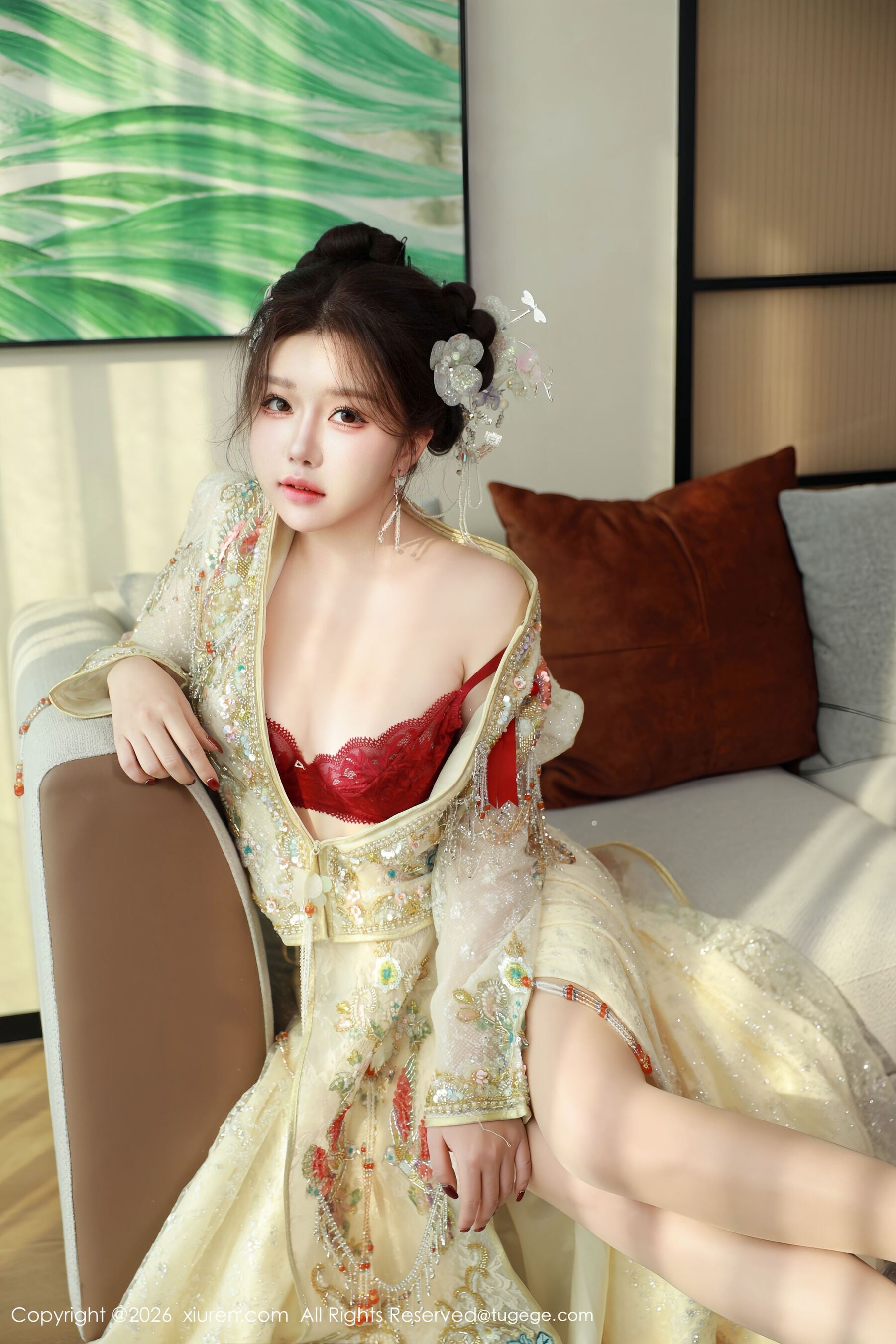  秀人网 小薯条nienie Vol.11220 [56P]第9张