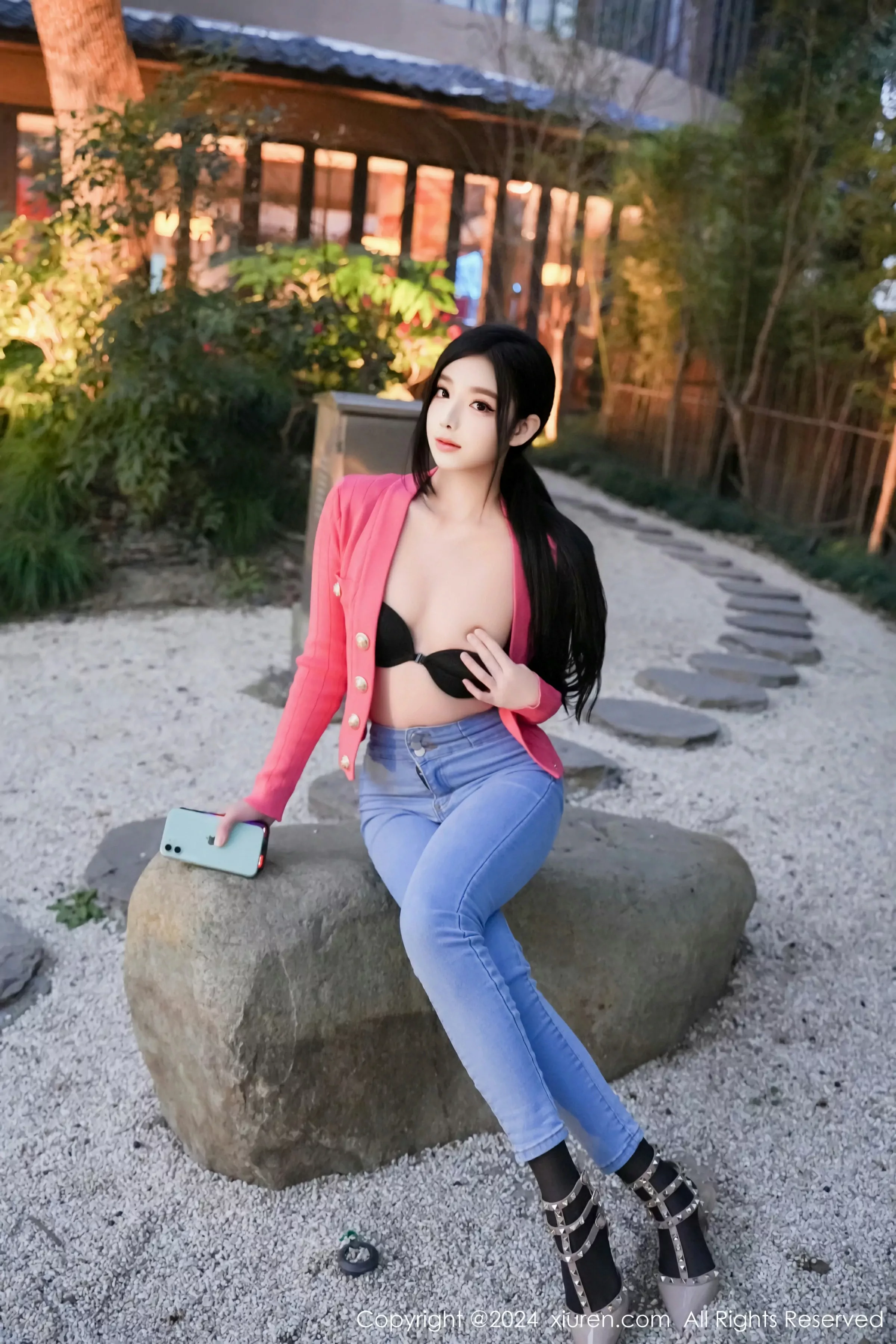  XiuRen 秀人 No.8091 龙雪儿 新人模特 [69P]第14张