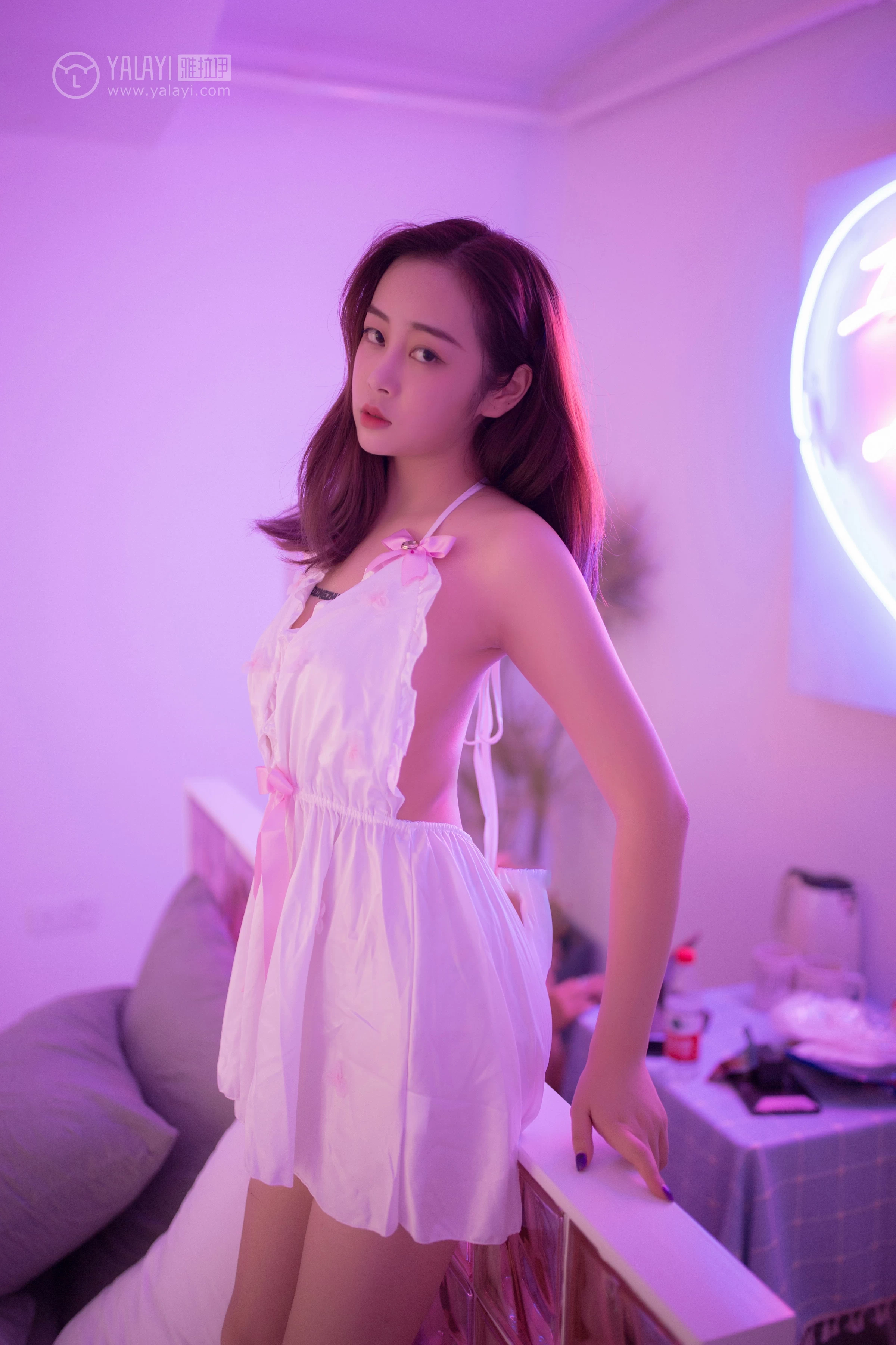 [YALAYI雅拉伊]NO.088 紫色情迷 香香橙子 粉色情趣睡衣裙性感私房写真集第3张