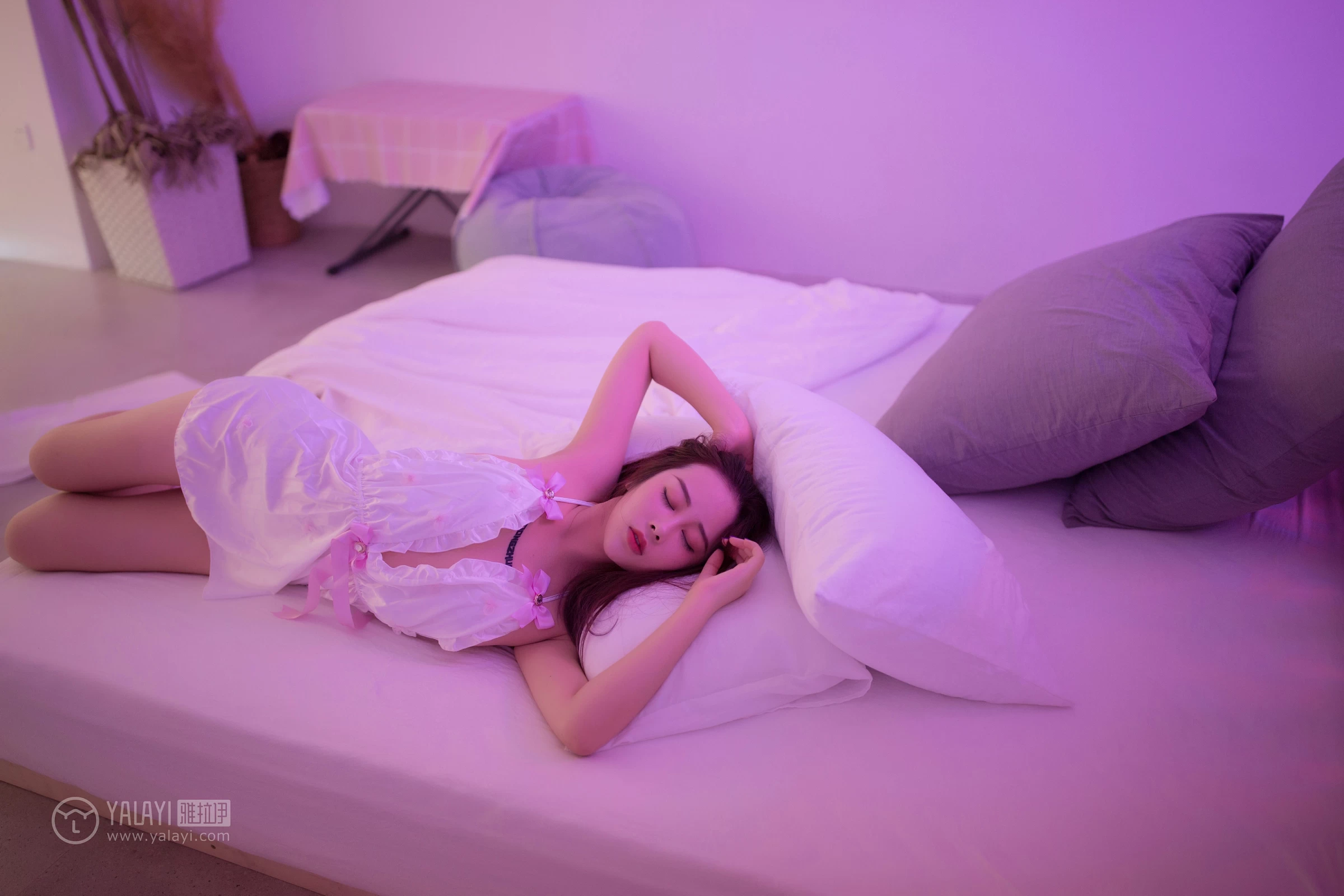 [YALAYI雅拉伊]NO.088 紫色情迷 香香橙子 粉色情趣睡衣裙性感私房写真集第7张