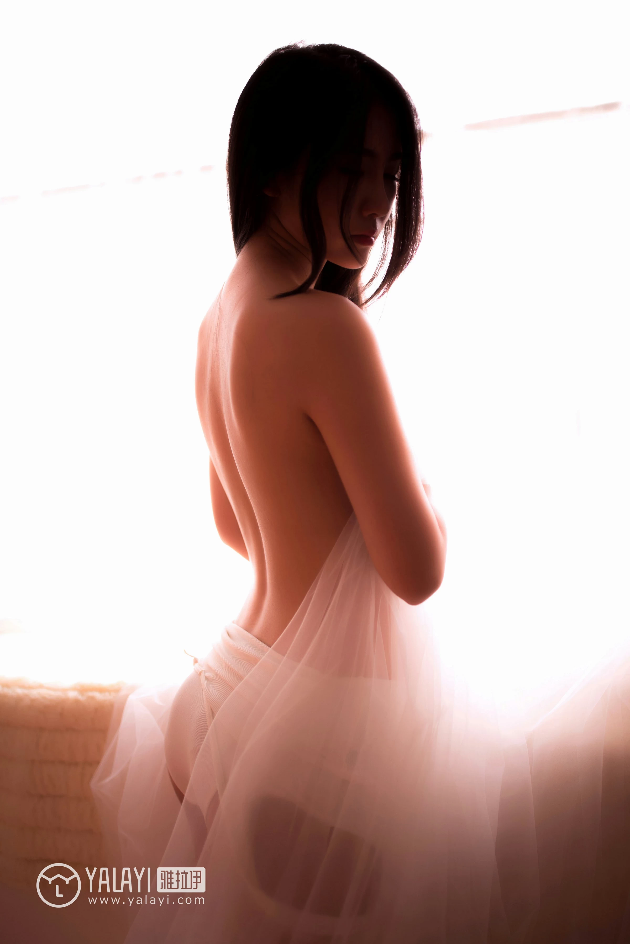 [YALAYI雅拉伊]NO.089 同一个童话 刘小美 白色吊带芭蕾舞裙性感私房写真集第13张