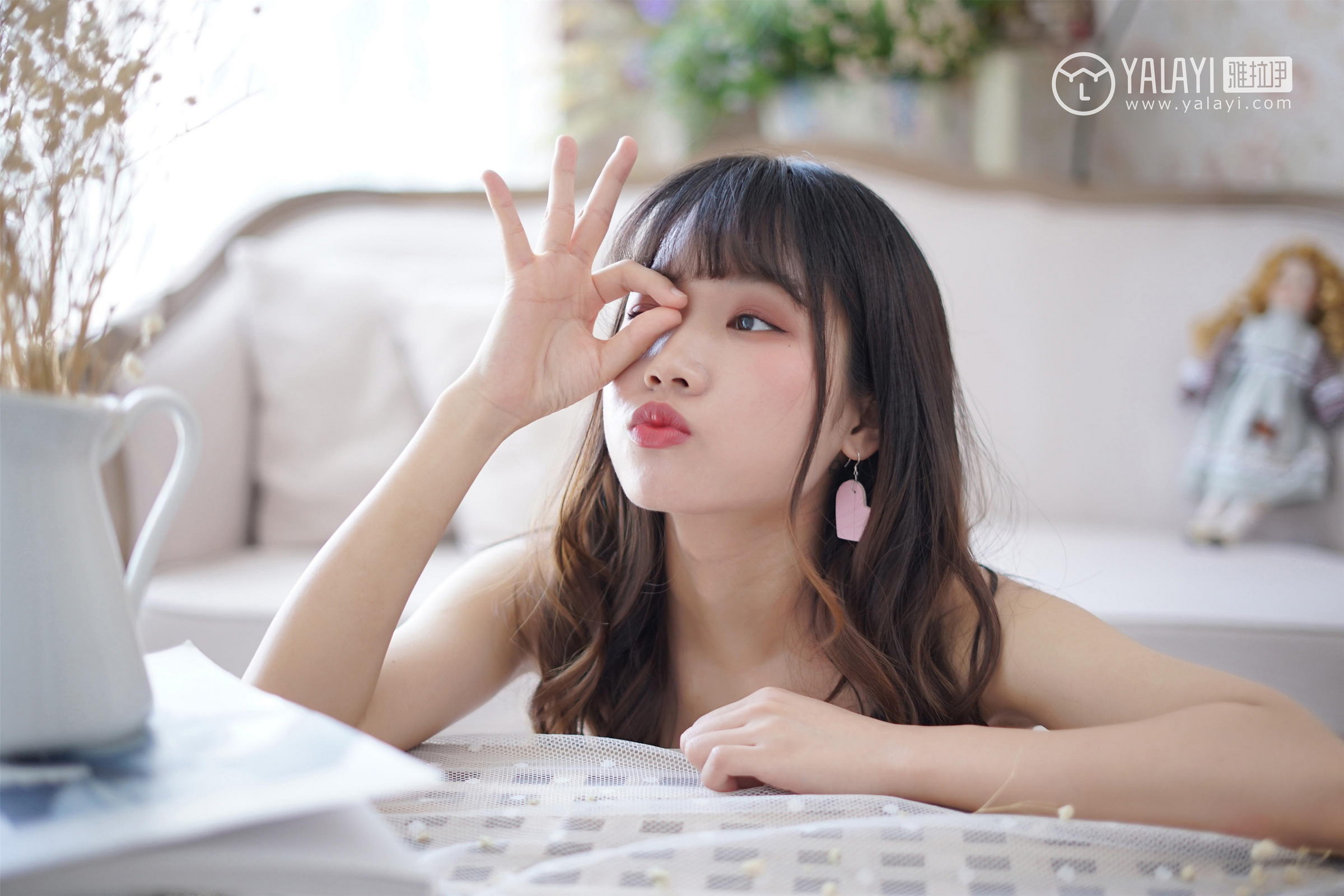 [YALAYI雅拉伊]NO.003 小公主的薄纱裙 公主小兔子 白色透视抹胸连衣裙性感私房写真集第6张