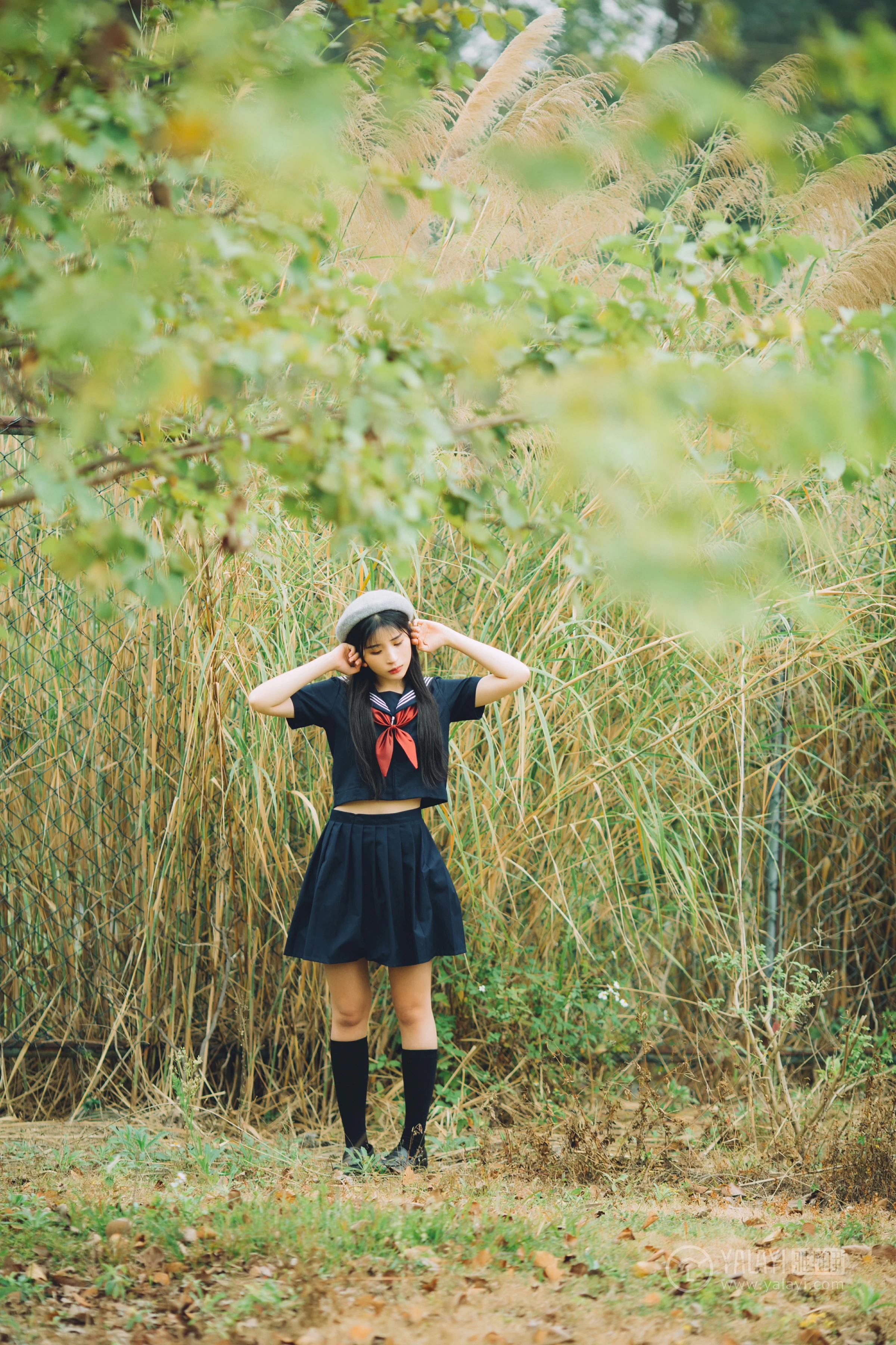 [YALAYI雅拉伊]No.189 青涩岁月 阿惜 蓝色情趣高中女生制服加短裙性感私房写真集第12张