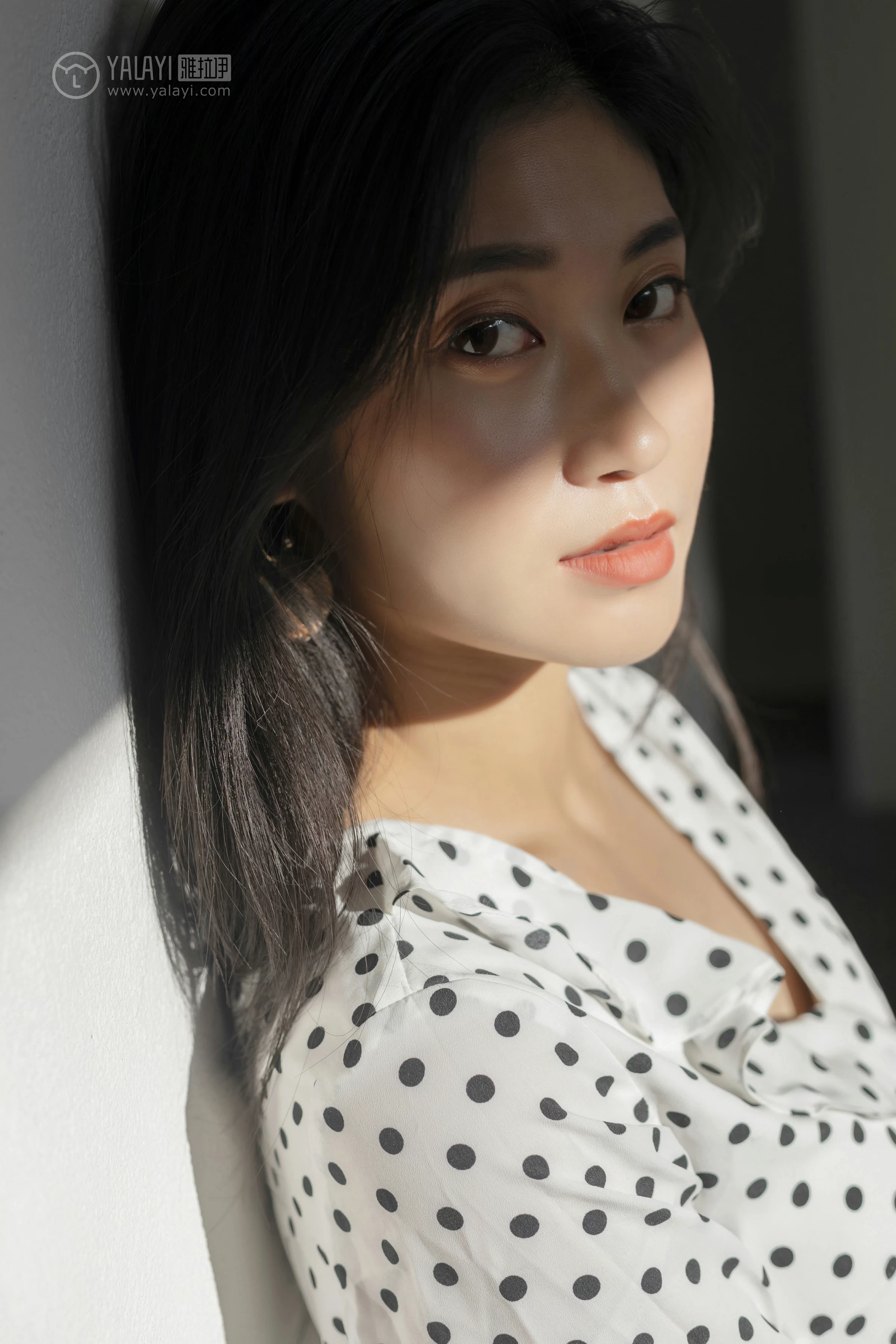 [YALAYI雅拉伊]No.264 波点女孩儿 乔妹儿 白色透视连衣裙居家私房写真集第7张