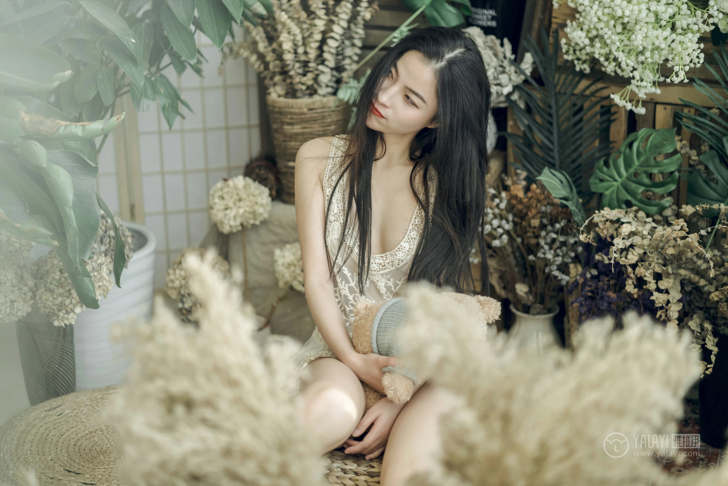 [YALAYI雅拉伊]No.280 盛夏的果实 小竹 情趣透视镂空衬衫加白色内衣性感私房写真集第17张