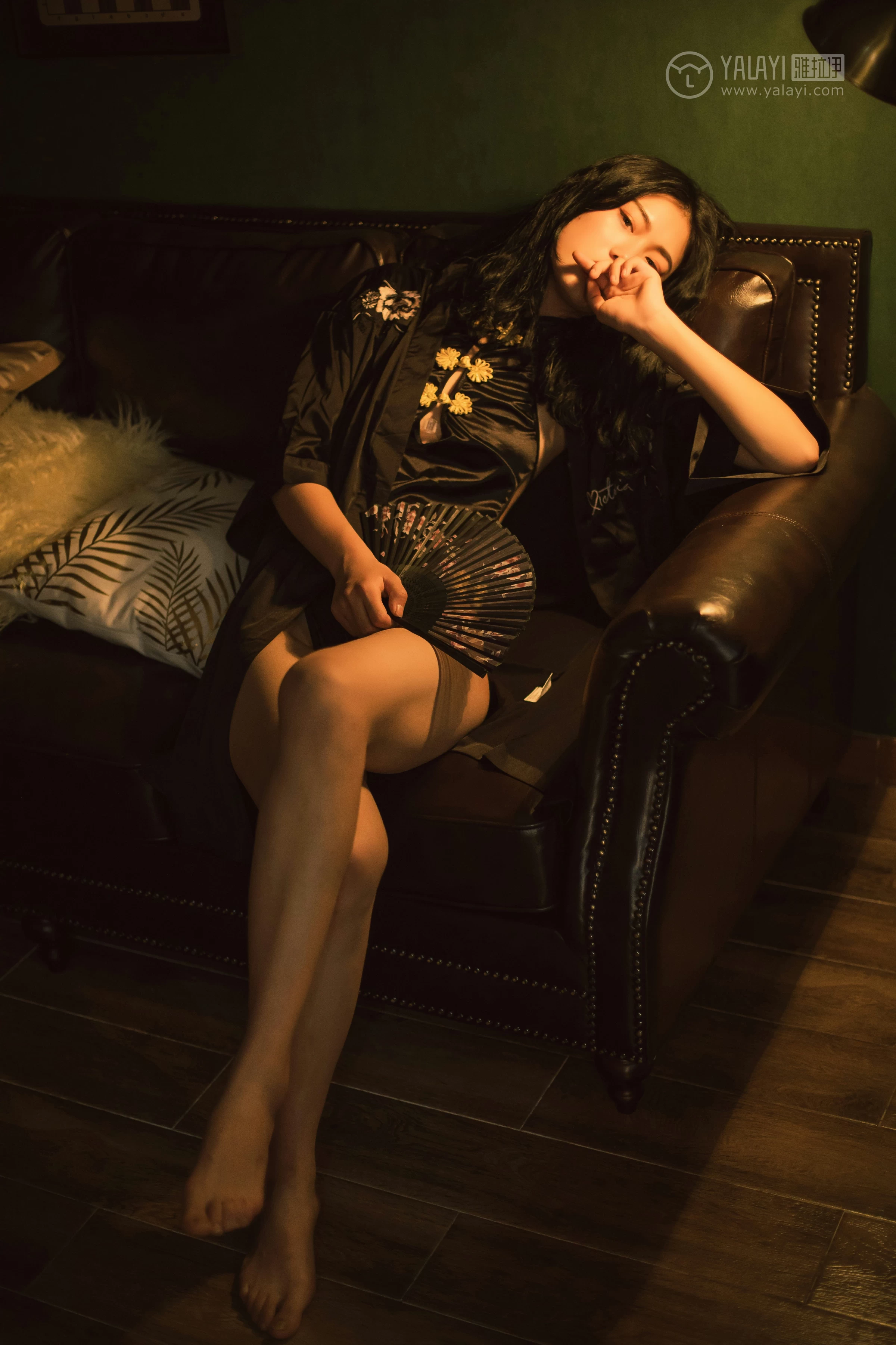 [YALAYI雅拉伊]No.309 夜来香 和风 黑色睡衣加黑色情趣旗袍性感私房写真集第8张