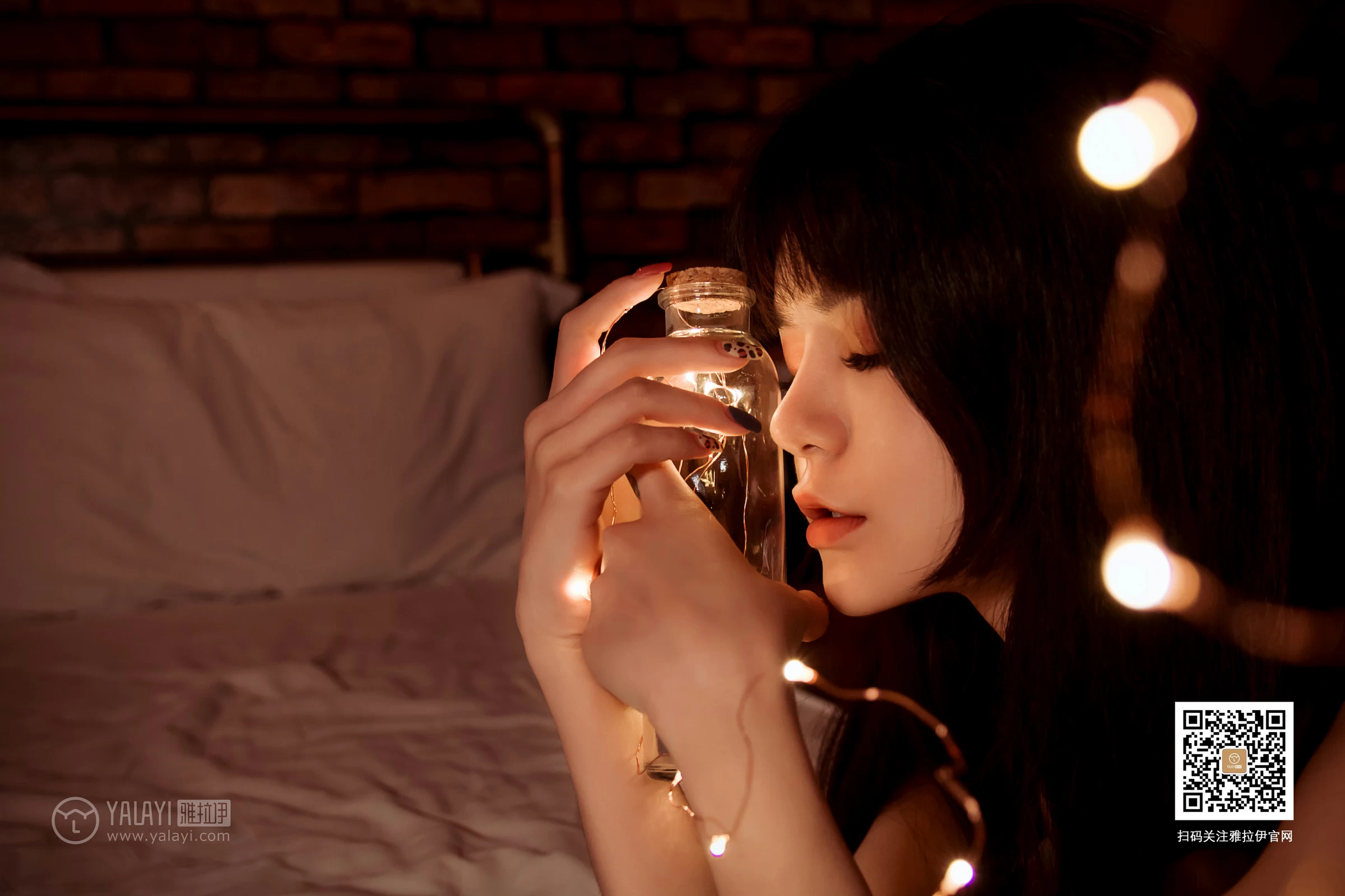 [YALAYI雅拉伊]No.362 图书馆精灵 蓉蓉 黑色蕾丝内衣性感私房写真集第14张