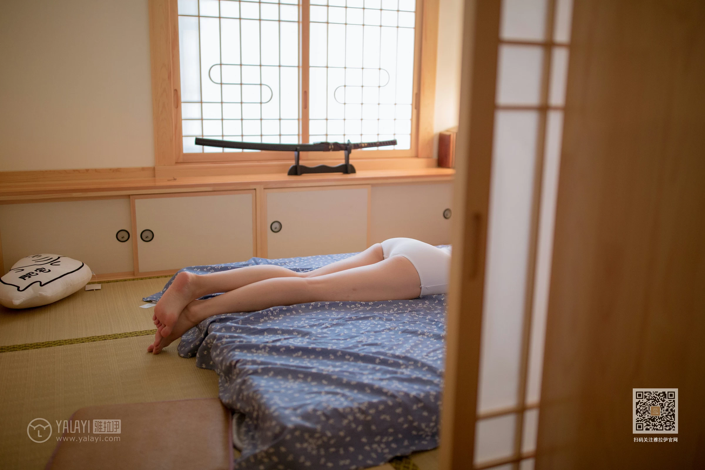 [YALAYI雅拉伊]Vol.411 楚楚 白色连体运动内衣居家性感私房写真集第2张