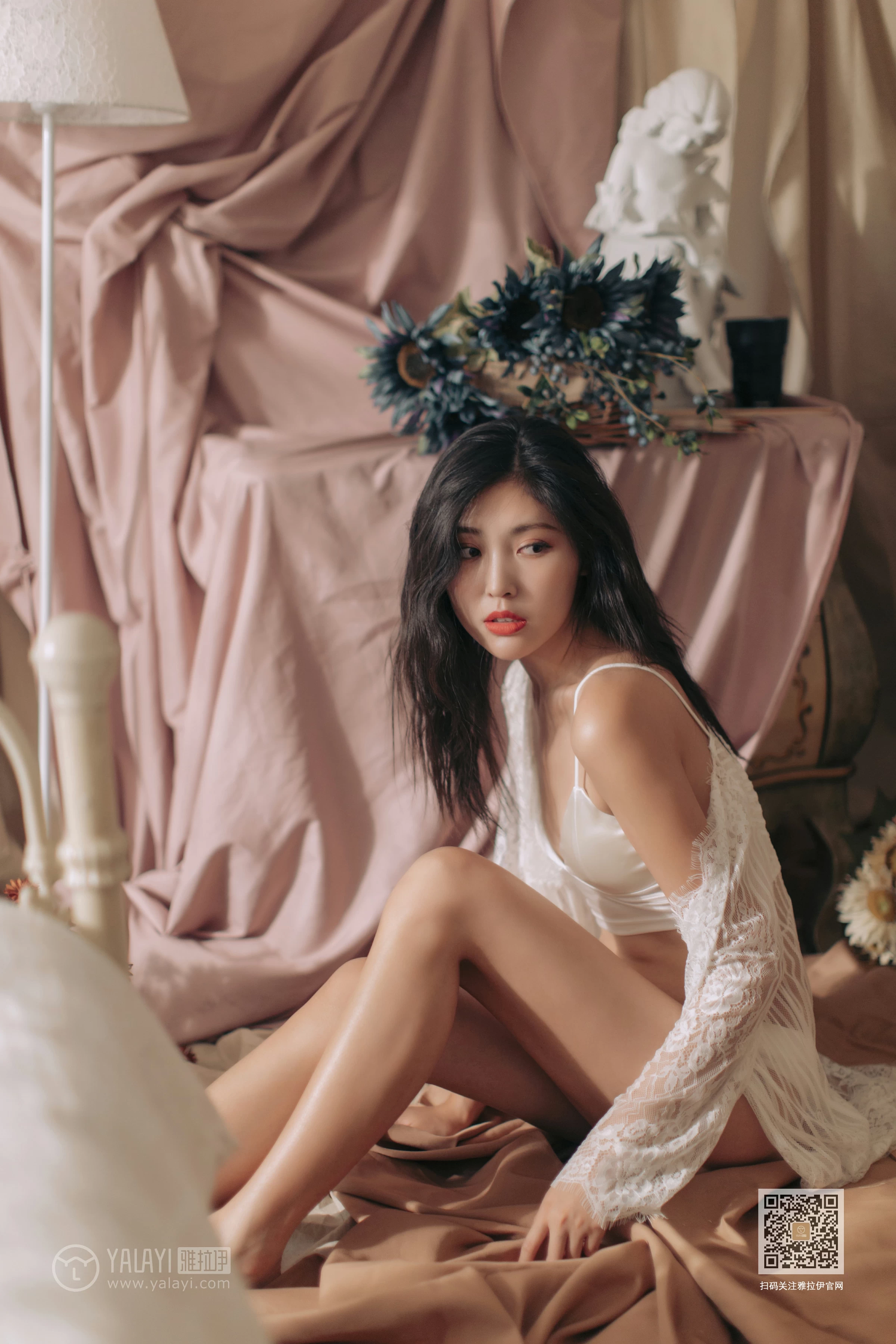 [YALAYI雅拉伊]Vol.423 好想告诉你 仓儿 白色透视镂空睡衣加白色内衣性感私房写真集第2张