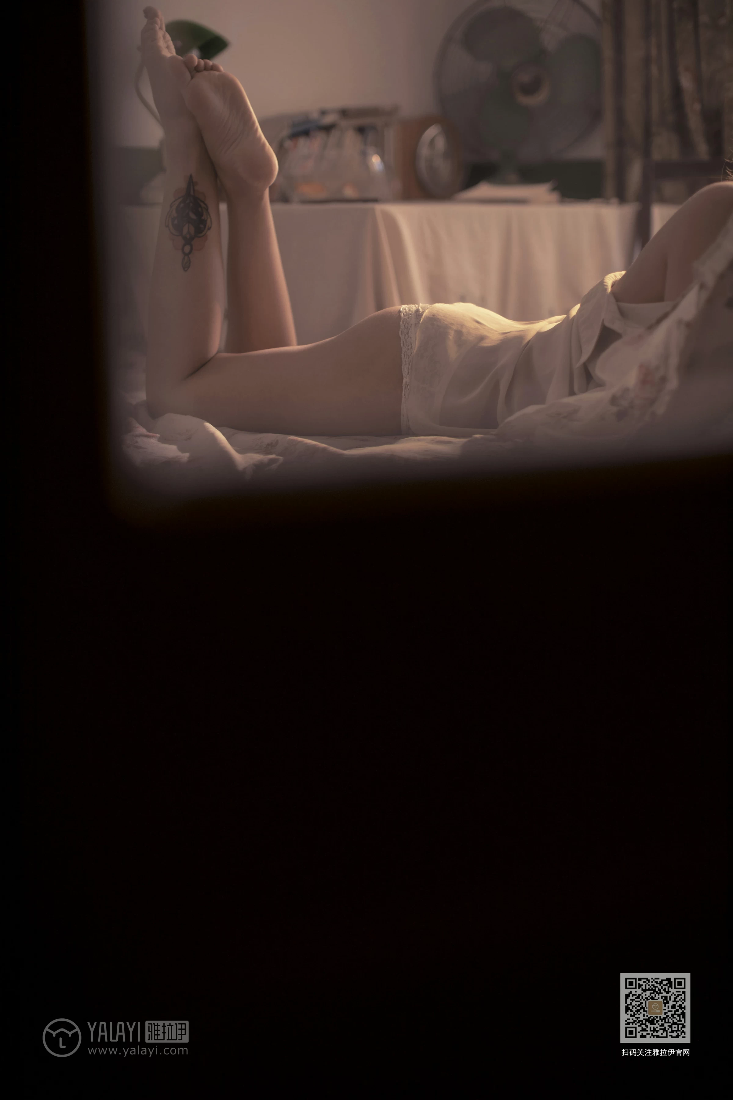 [YALAYI雅拉伊]Vol.430 意乱情迷 慧儿 白色透视衬衫居家性感私房写真集第19张