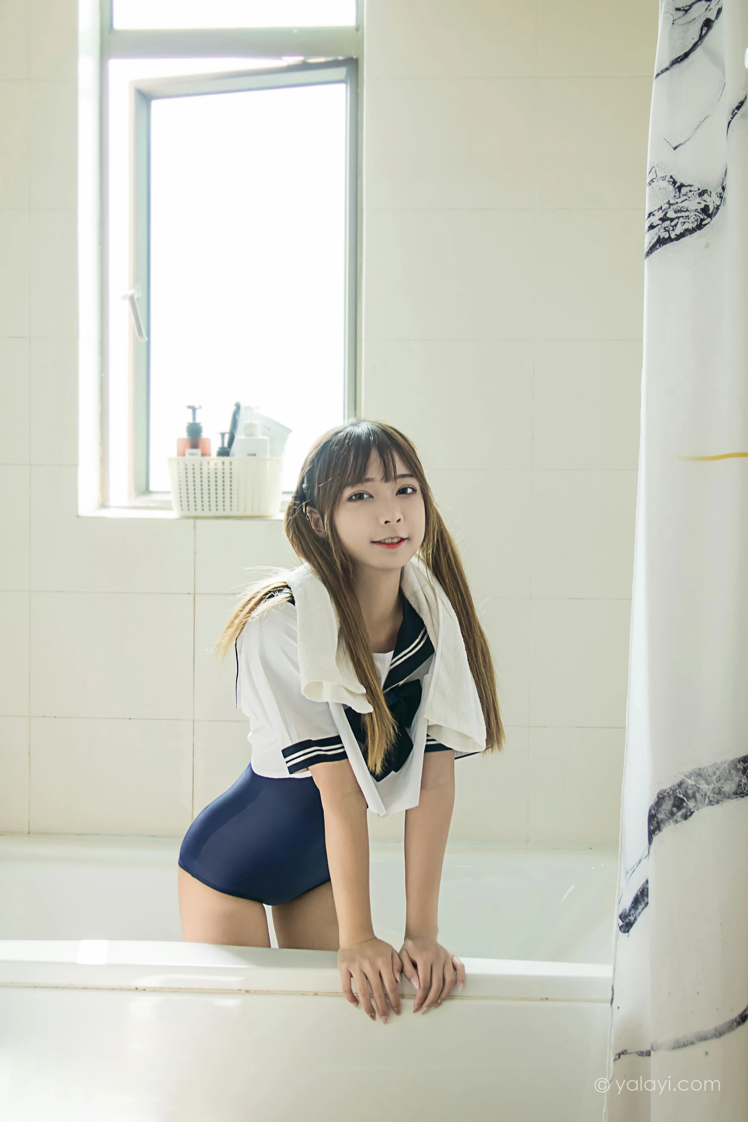 [YALAYI雅拉伊]NO.681 《少女的夏天》 阿禾 JK水手制服加蓝色紧身连体体操服性感私房写真集第9张
