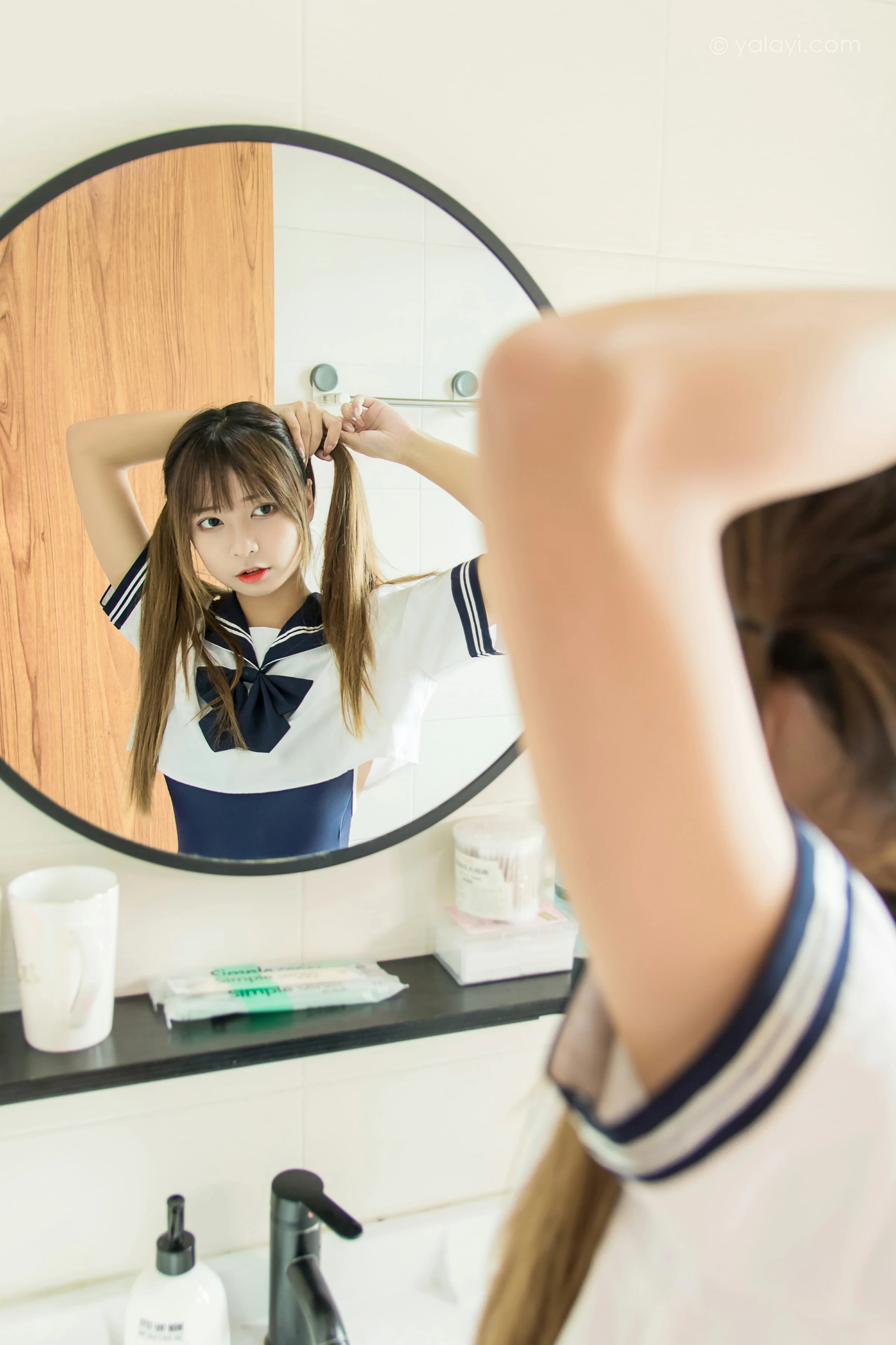[YALAYI雅拉伊]NO.681 《少女的夏天》 阿禾 JK水手制服加蓝色紧身连体体操服性感私房写真集第14张