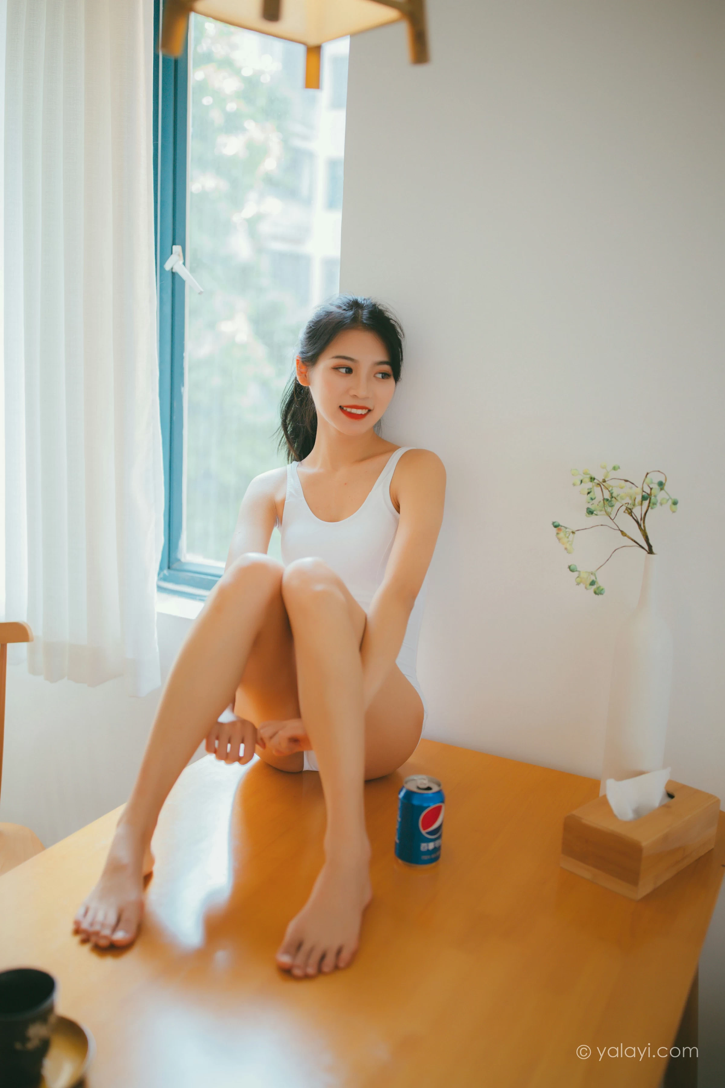 [YALAYI雅拉伊]NO.660 《消暑少女》 丽雅 白色连体体操服性感私房写真集第20张