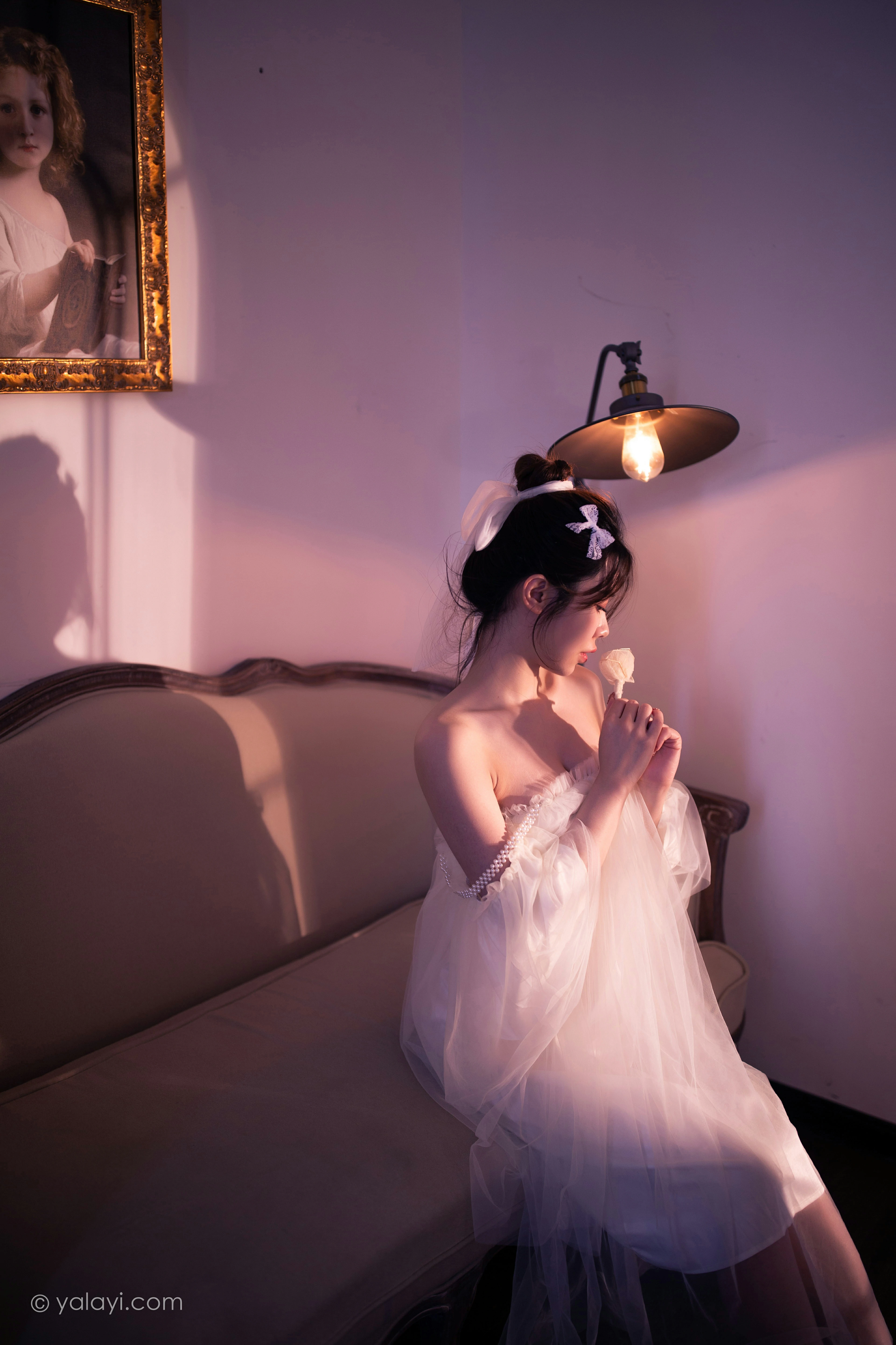 [YALAYI雅拉伊]NO.858 等待我的人 香草 白色透视吊带连衣裙居家性感写真集第11张