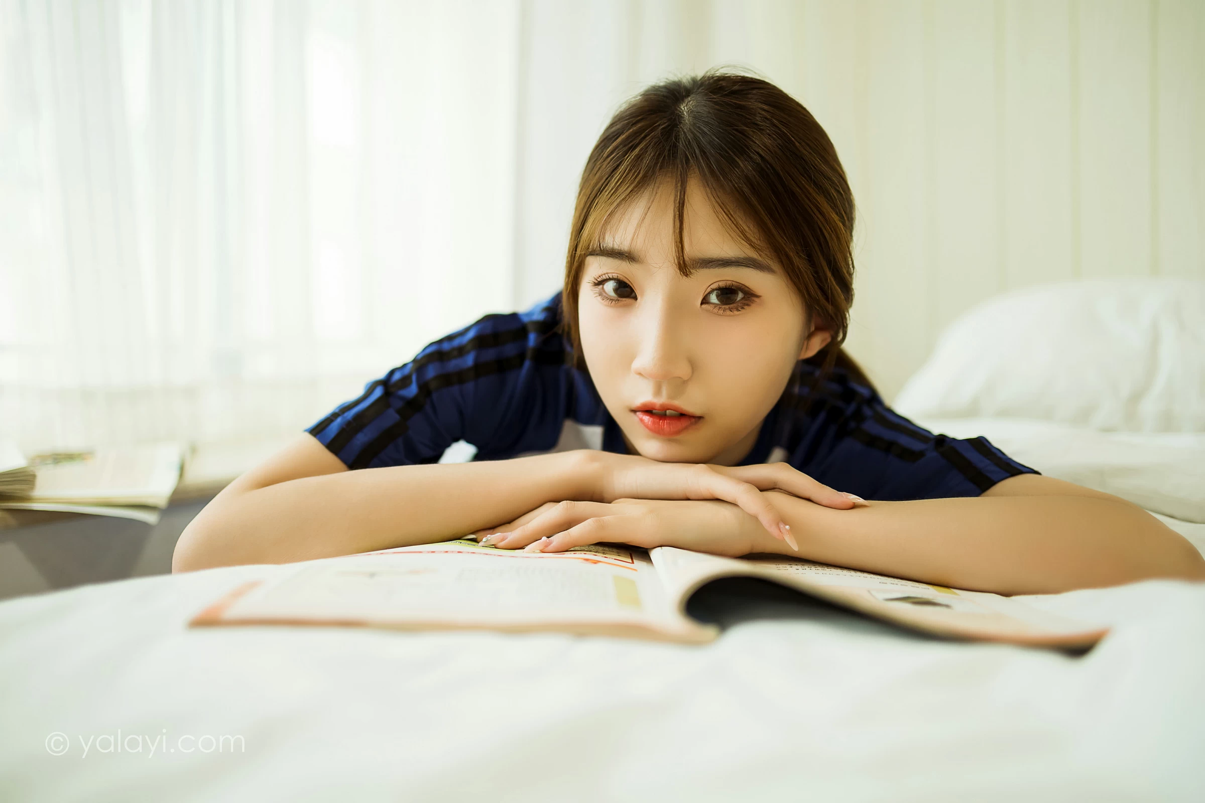 [YALAYI雅拉伊]NO.719 《一对一辅导》 小乔 蓝色校服短袖加长裤居家私房写真集第12张