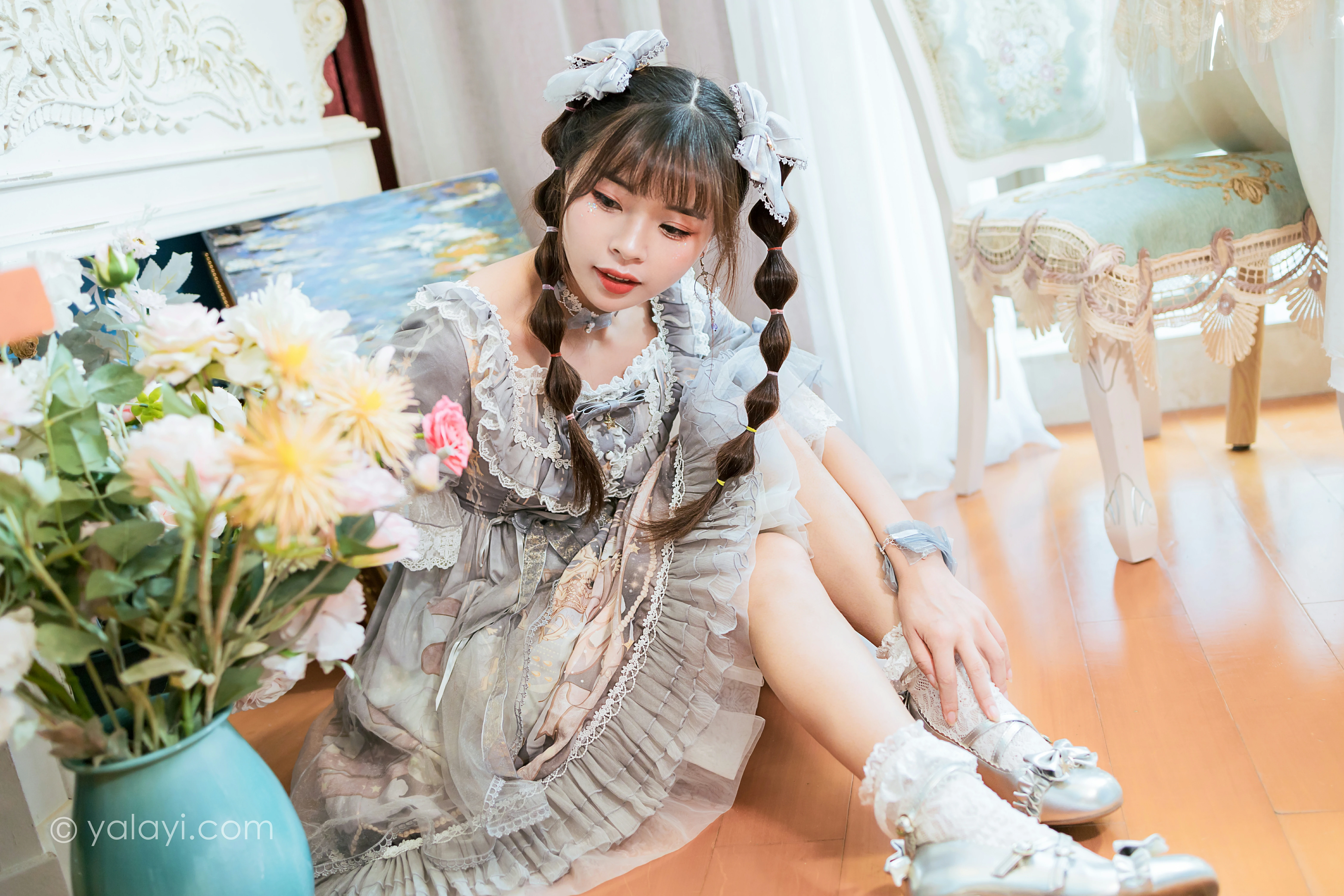 [YALAYI雅拉伊]NO.853 洛丽塔Lolita 程小蝶 淡蓝色连身制服裙清纯可爱私房写真集第6张