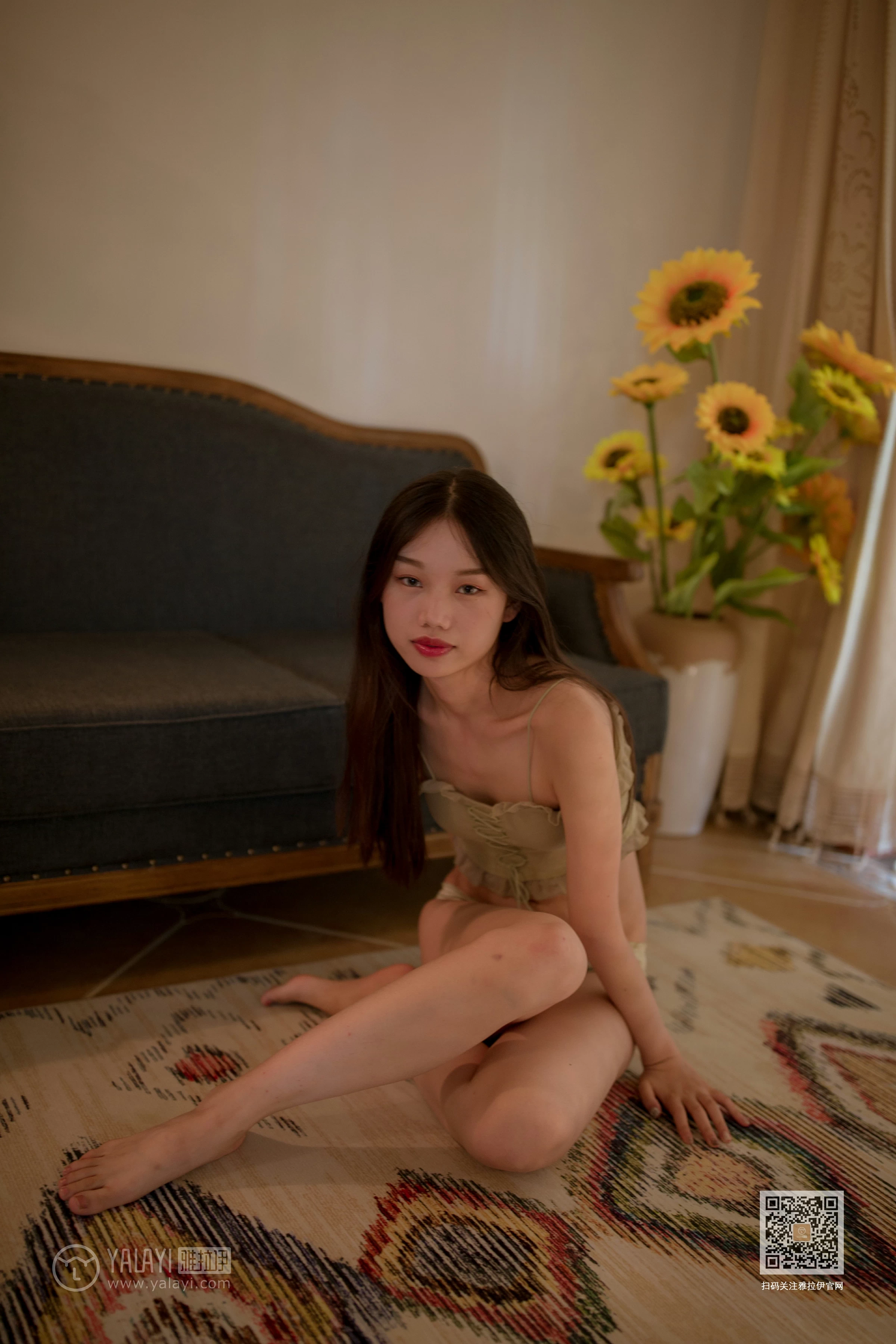 [YALAYI雅拉伊]Vol.466 小可爱 加奈 吊带蕾丝塑身内衣性感私房写真集第11张