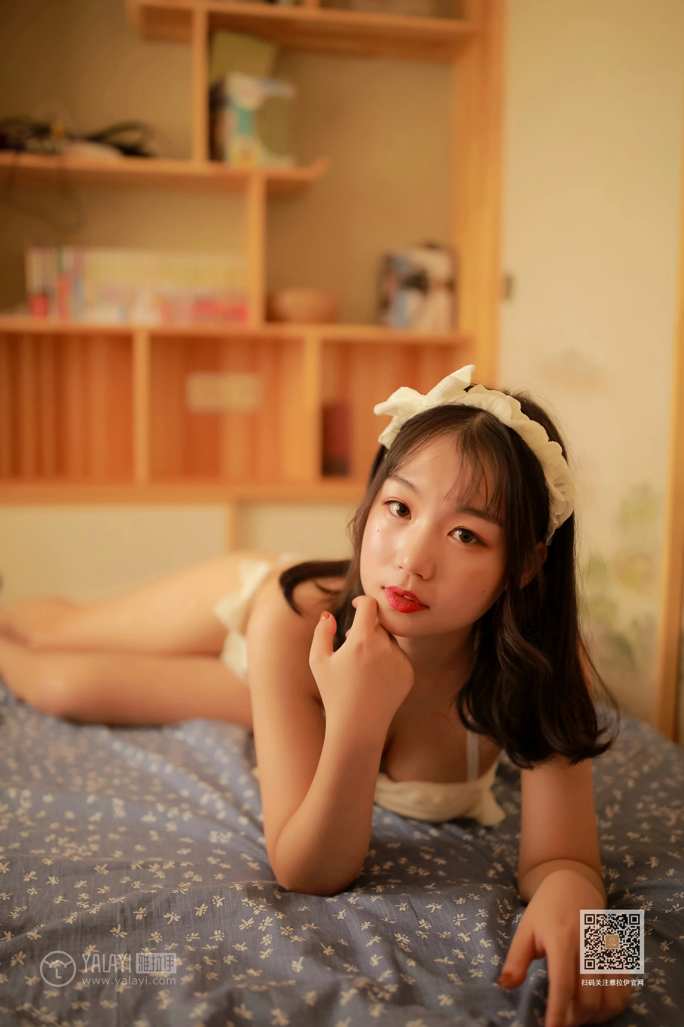 [YALAYI雅拉伊]Vol.530 燃 苗婷婷 白色情趣内衣性感私房写真集第2张