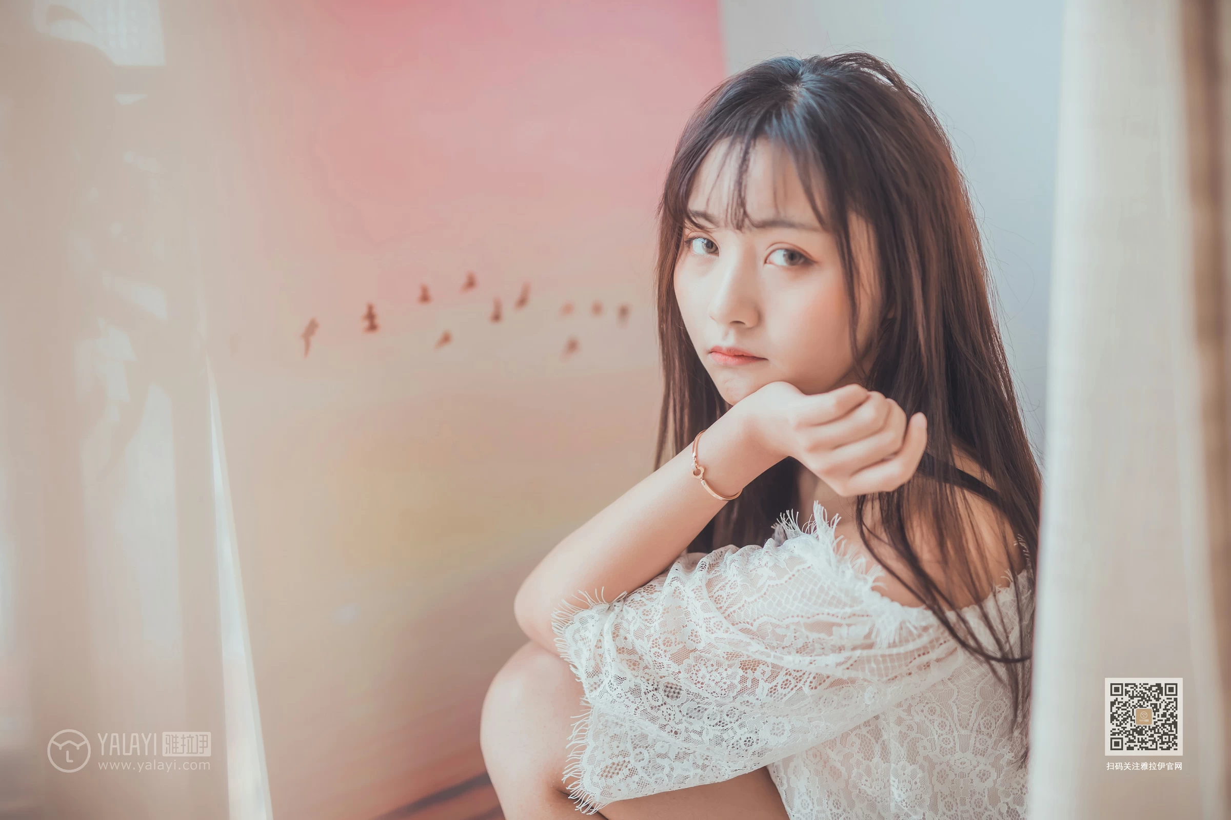 [YALAYI雅拉伊]Vol.588 清水有毒 唐芯 白色透视镂空上衣加短裤性感私房写真集第14张
