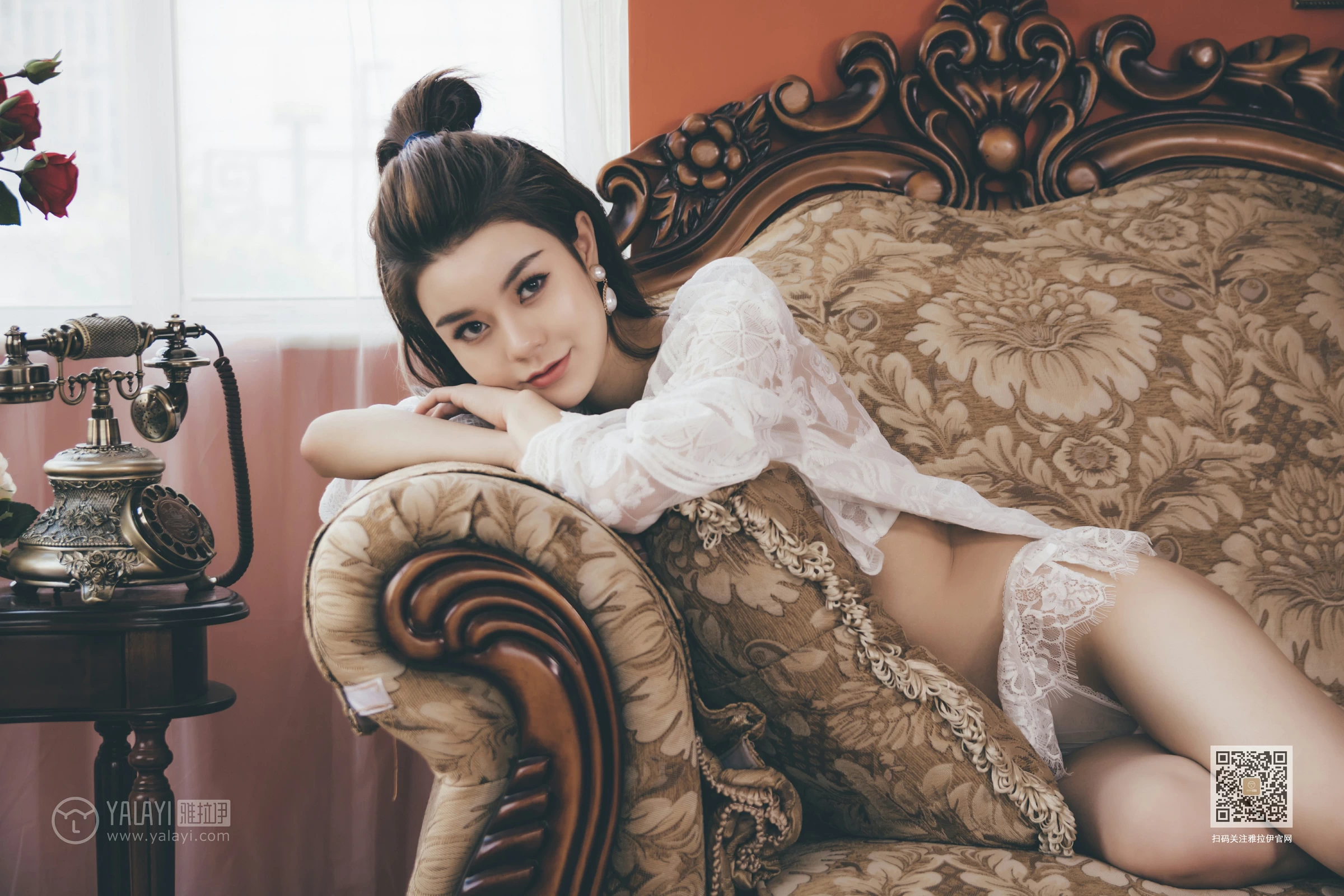 [YALAYI雅拉伊]Vol.594 第一次拍写真 蓉蓉 白色镂空睡衣加白色蕾丝内衣性感私房写真集第11张