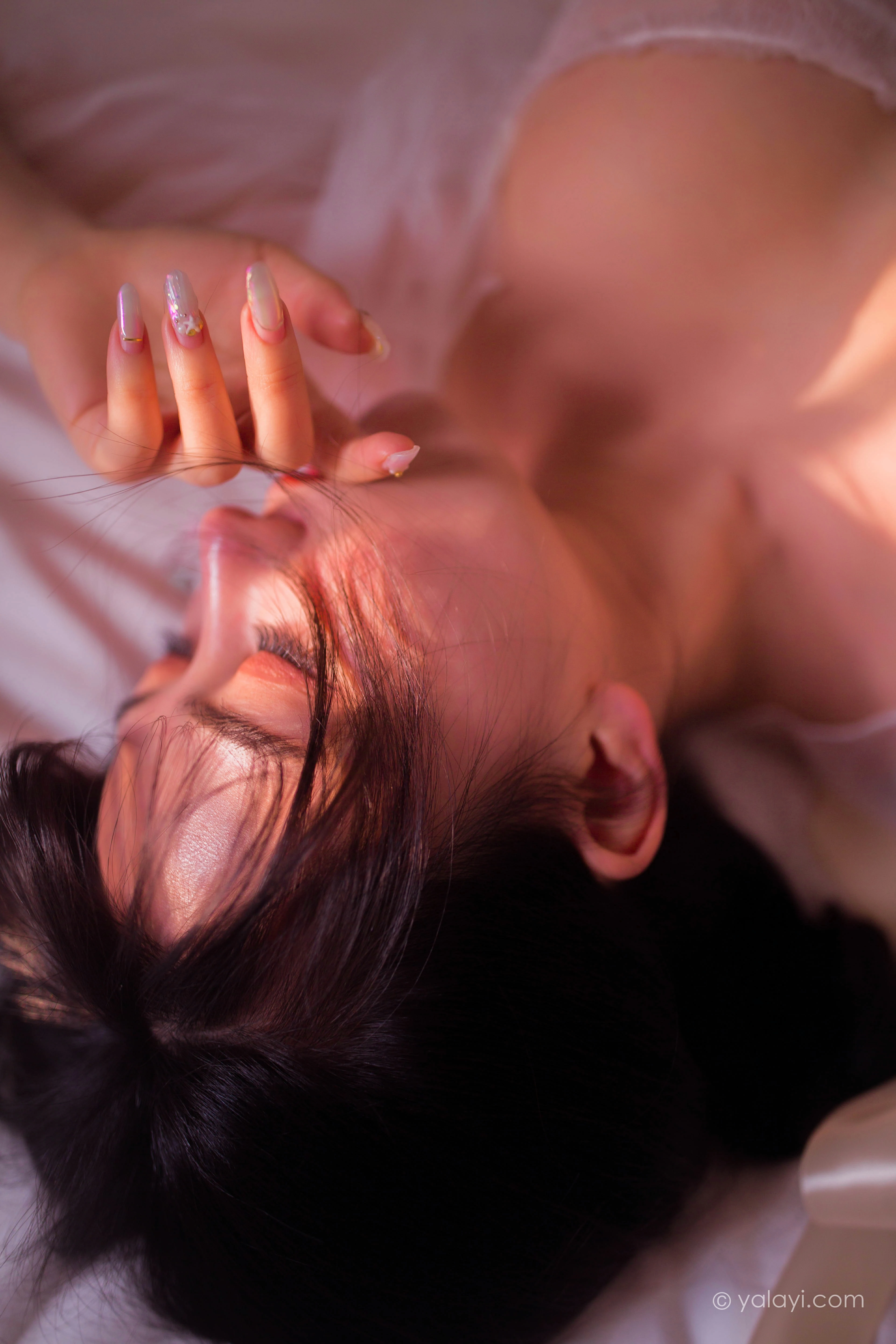 [YALAYI雅拉伊]NO.781 春暖闺香浓 琳达 白色透视睡衣加蕾丝情趣内衣性感私房写真集第6张