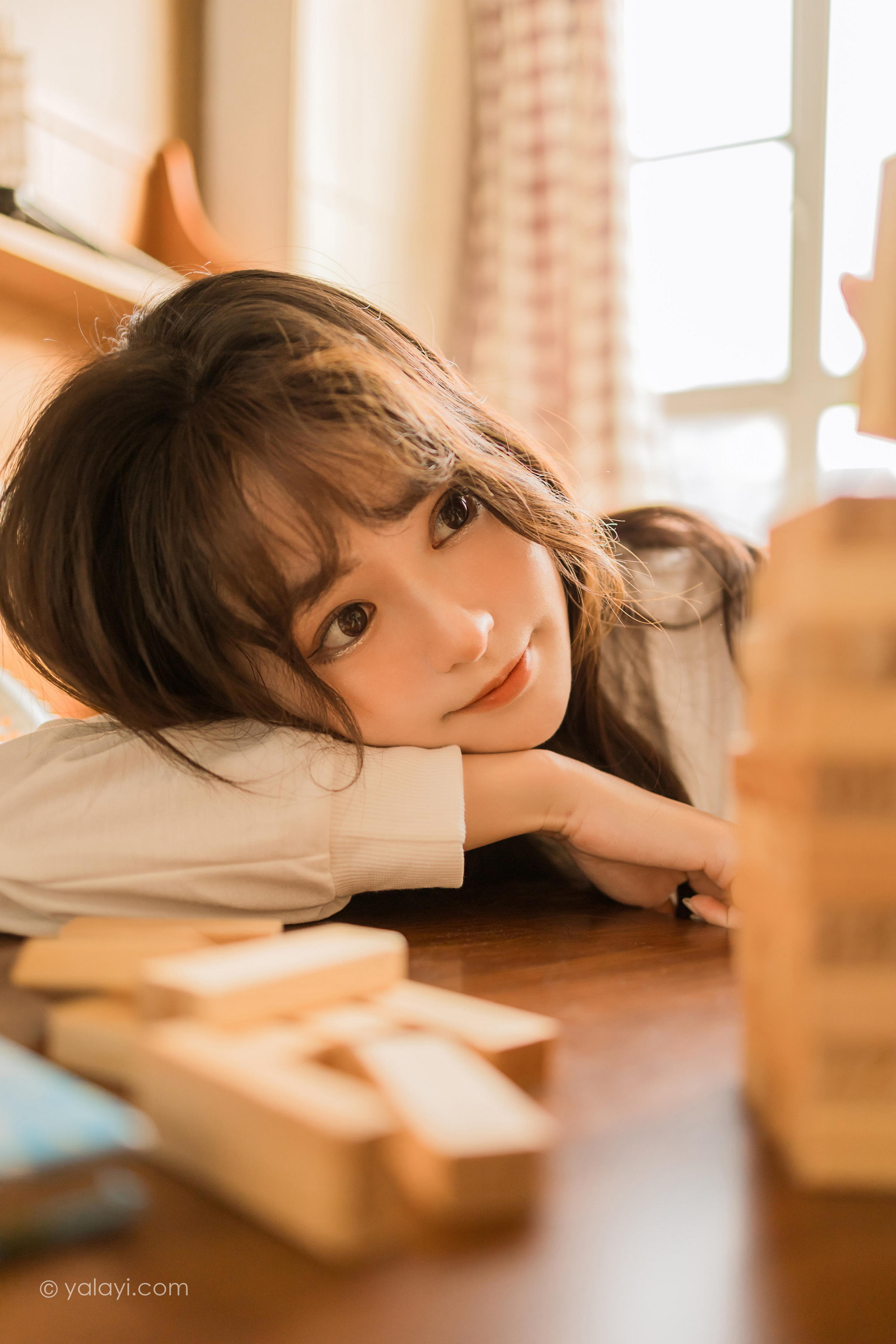 [YALAYI雅拉伊]2022.05.07 快乐加倍 小亭 白色礼服衬衫加短裙清纯写真集第9张