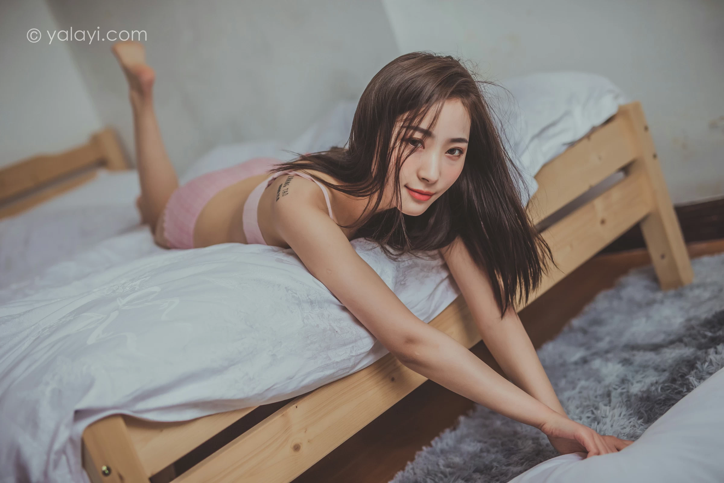 [YALAYI雅拉伊]NO.664 《相濡以沫》 海棠 粉色内衣性感私房写真集第13张