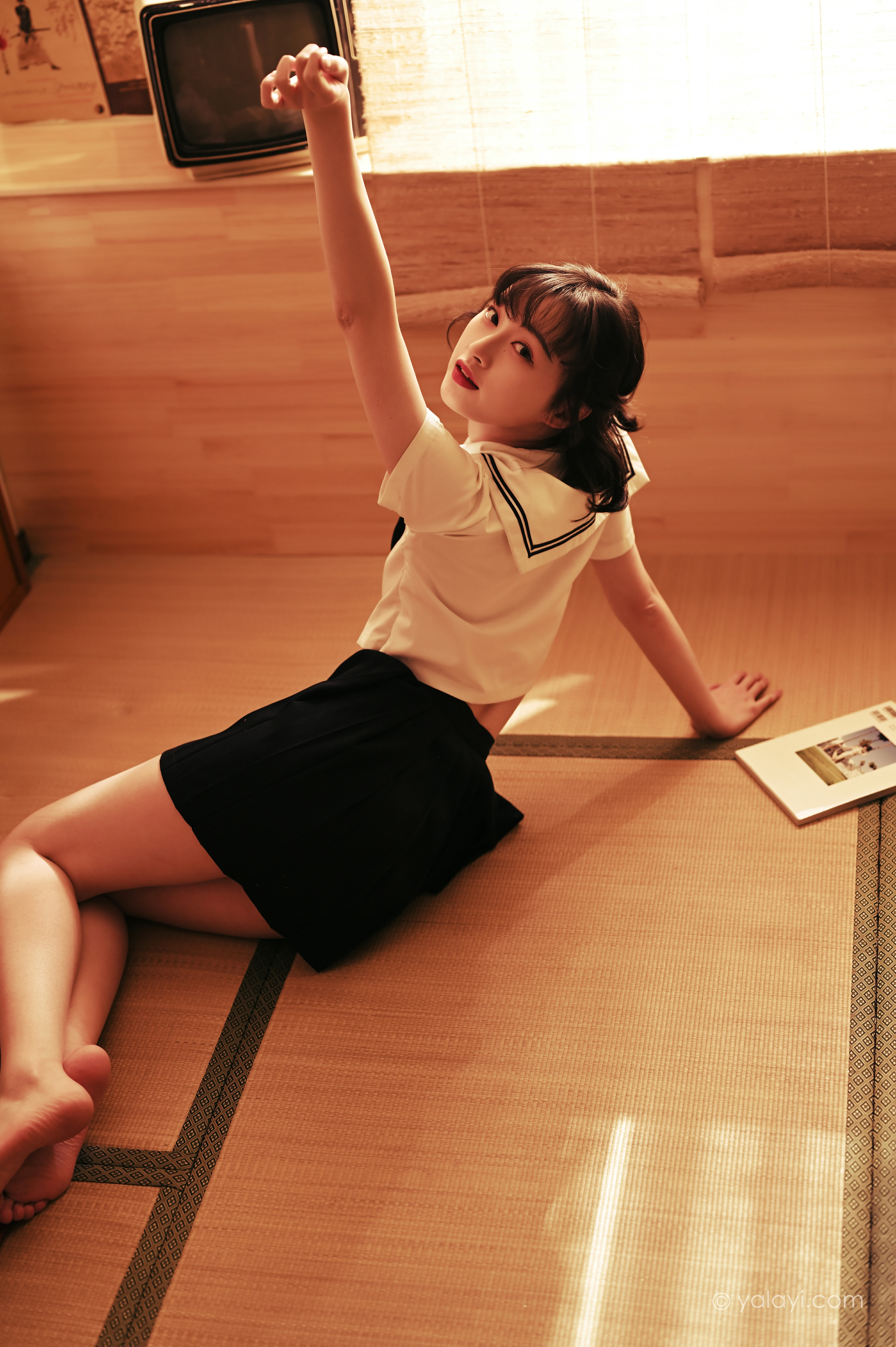 [YALAYI雅拉伊]NO.778 优等生JK 京京 白色水手制服加黑色短裙私房写真集第14张