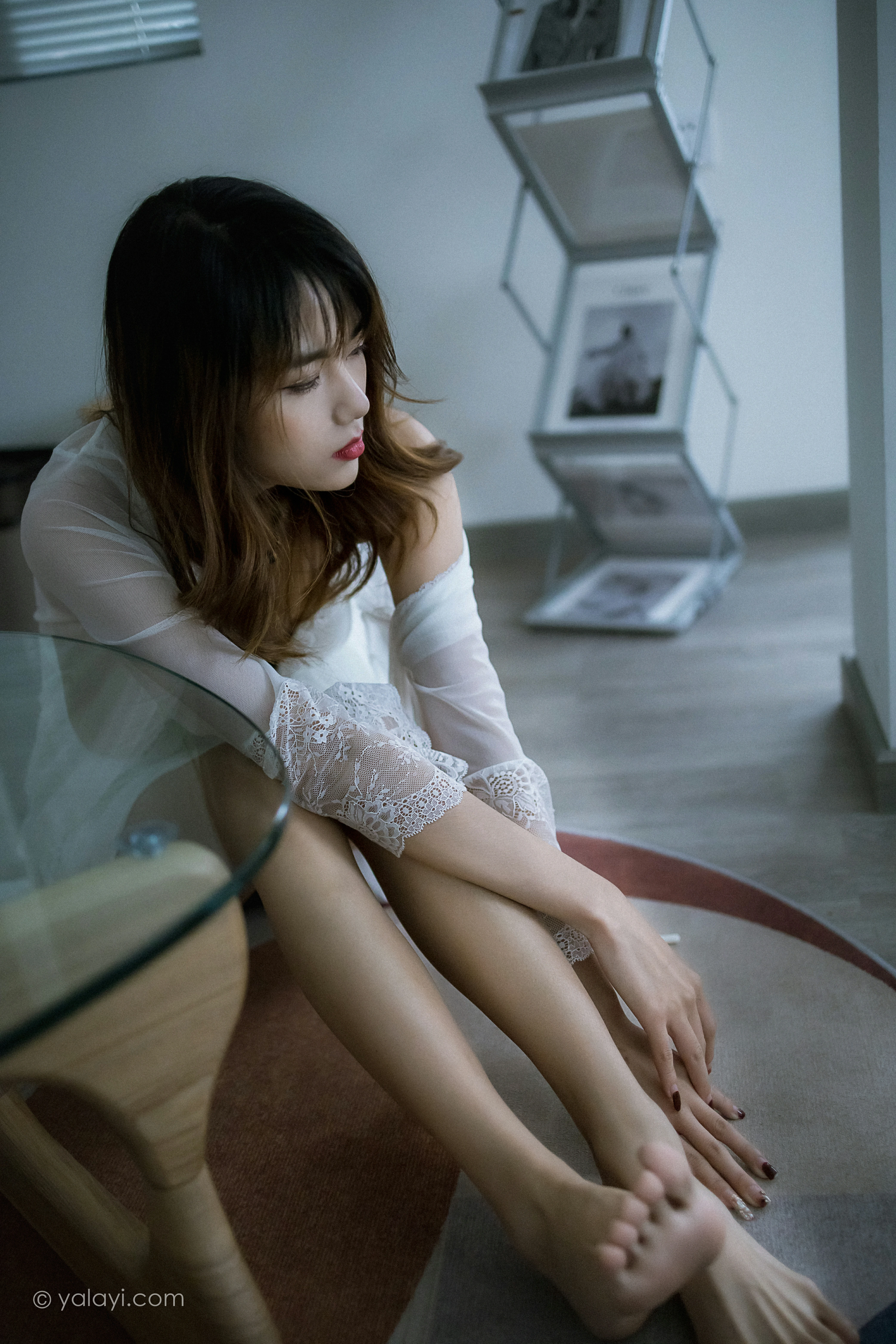 [YALAYI雅拉伊]NO.759 灰色空间 樊梵 白色透视蕾丝睡衣性感私房写真集第13张