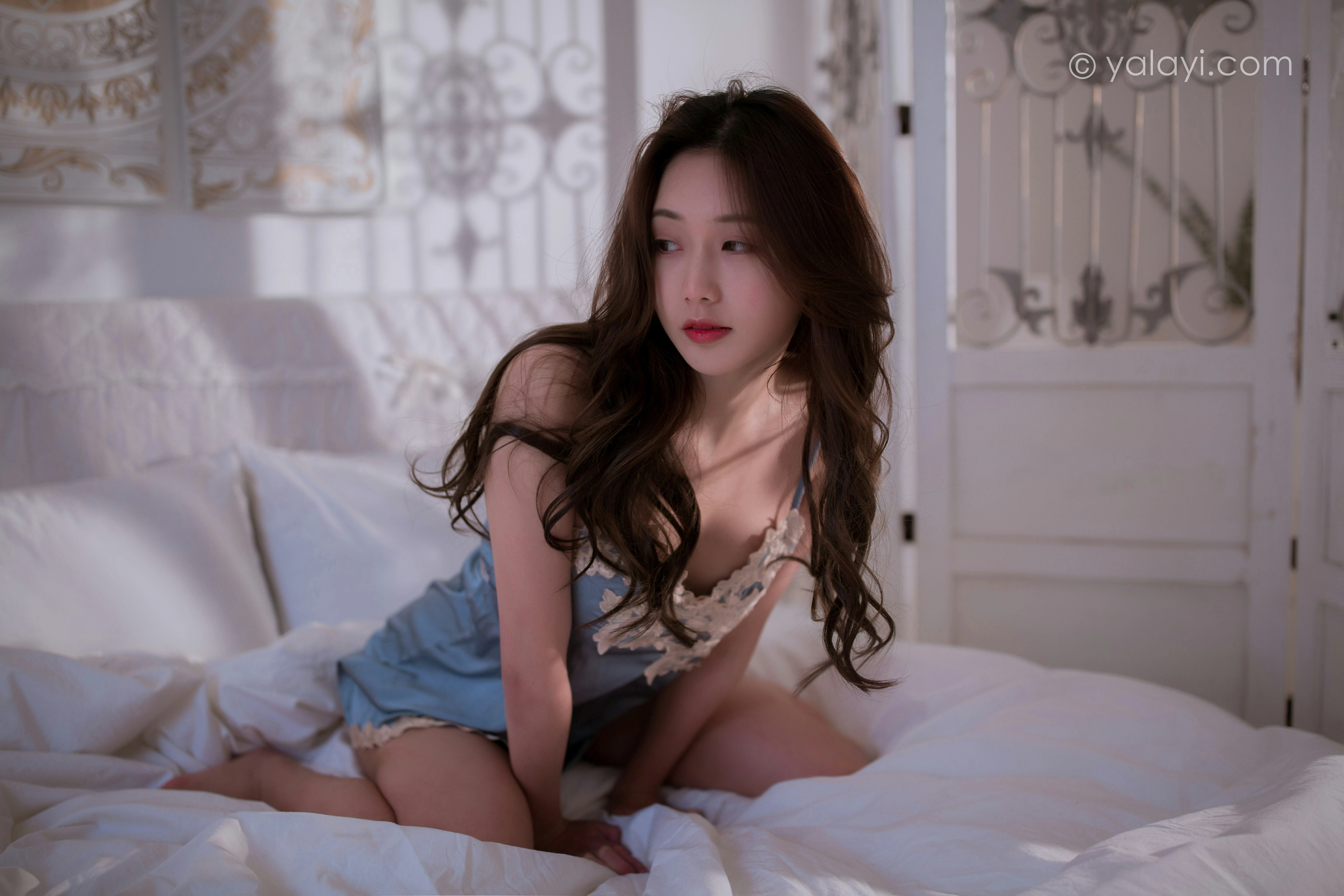 [YALAYI雅拉伊]NO.757 身体密码 徐徐 灰色吊带蕾丝睡衣裙性感写真集第8张