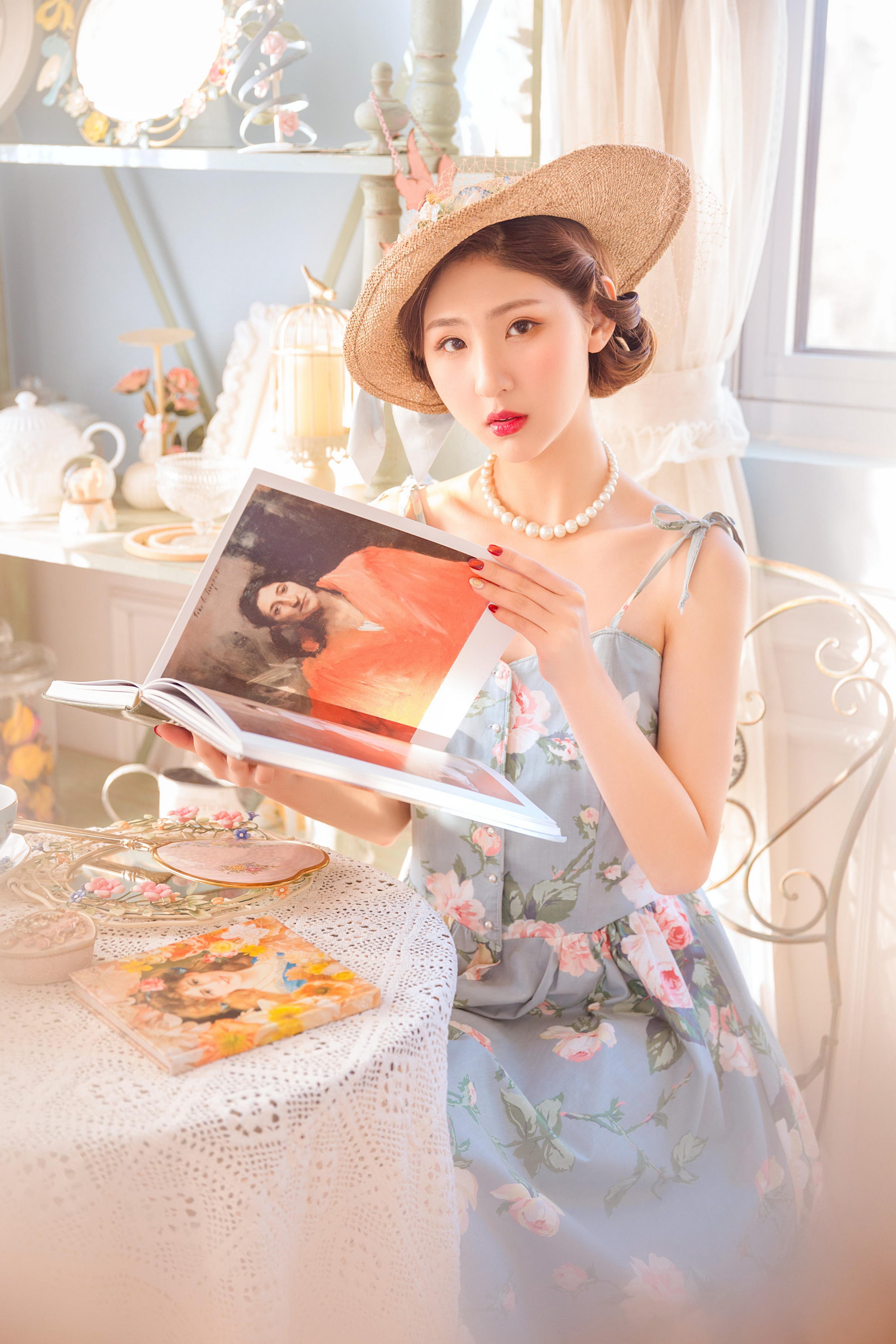 [YALAYI雅拉伊]2023.04.07 花样青春 现代名媛灰色吊带连衣裙清纯写真集第10张