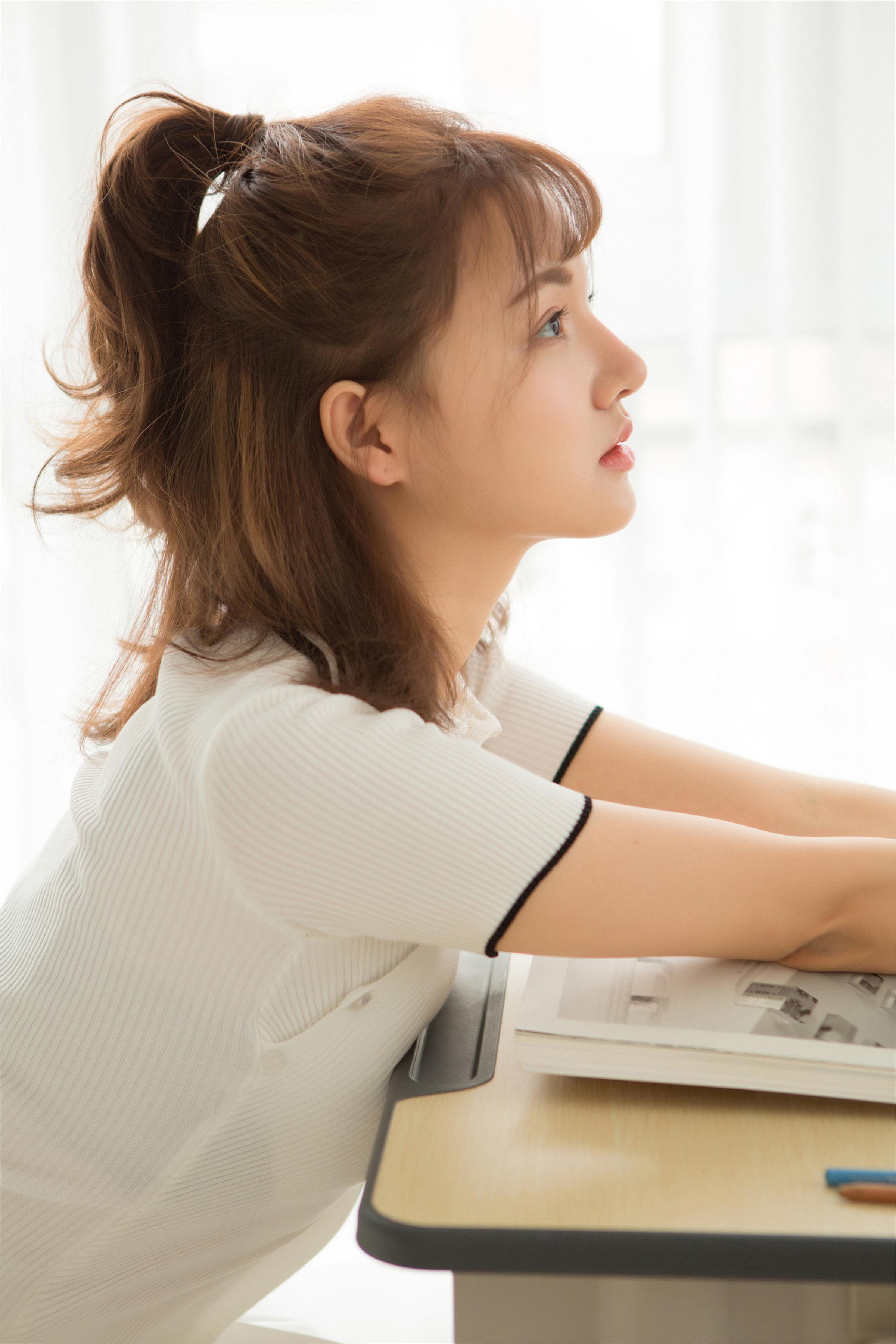 [YALAYI雅拉伊]2023.05.26 希望快乐 排球少女 白色短袖加短裙清纯可爱私房写真集第12张