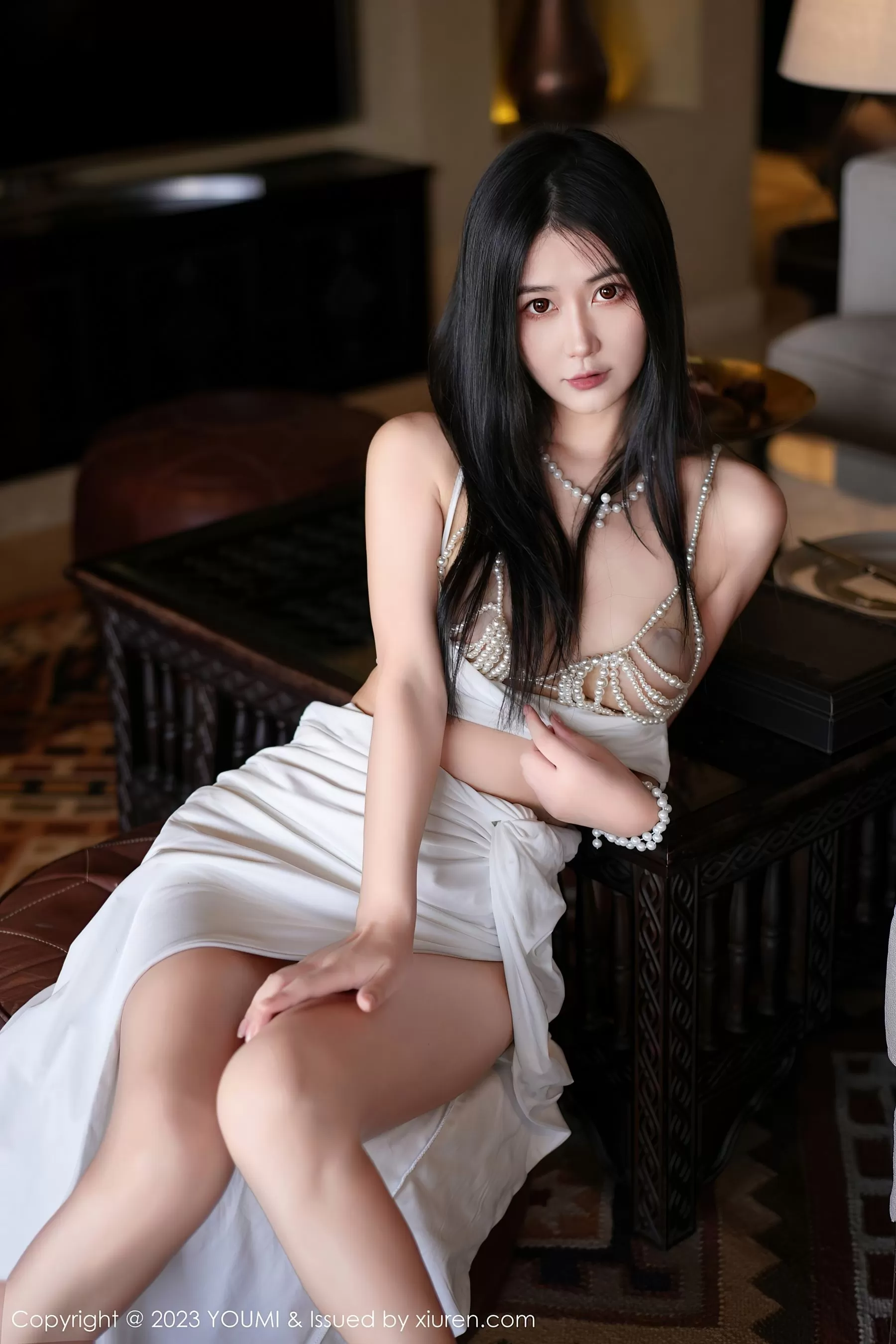  尤蜜荟 VOL.971 laura阿姣 长裙美腿 [79P]第4张