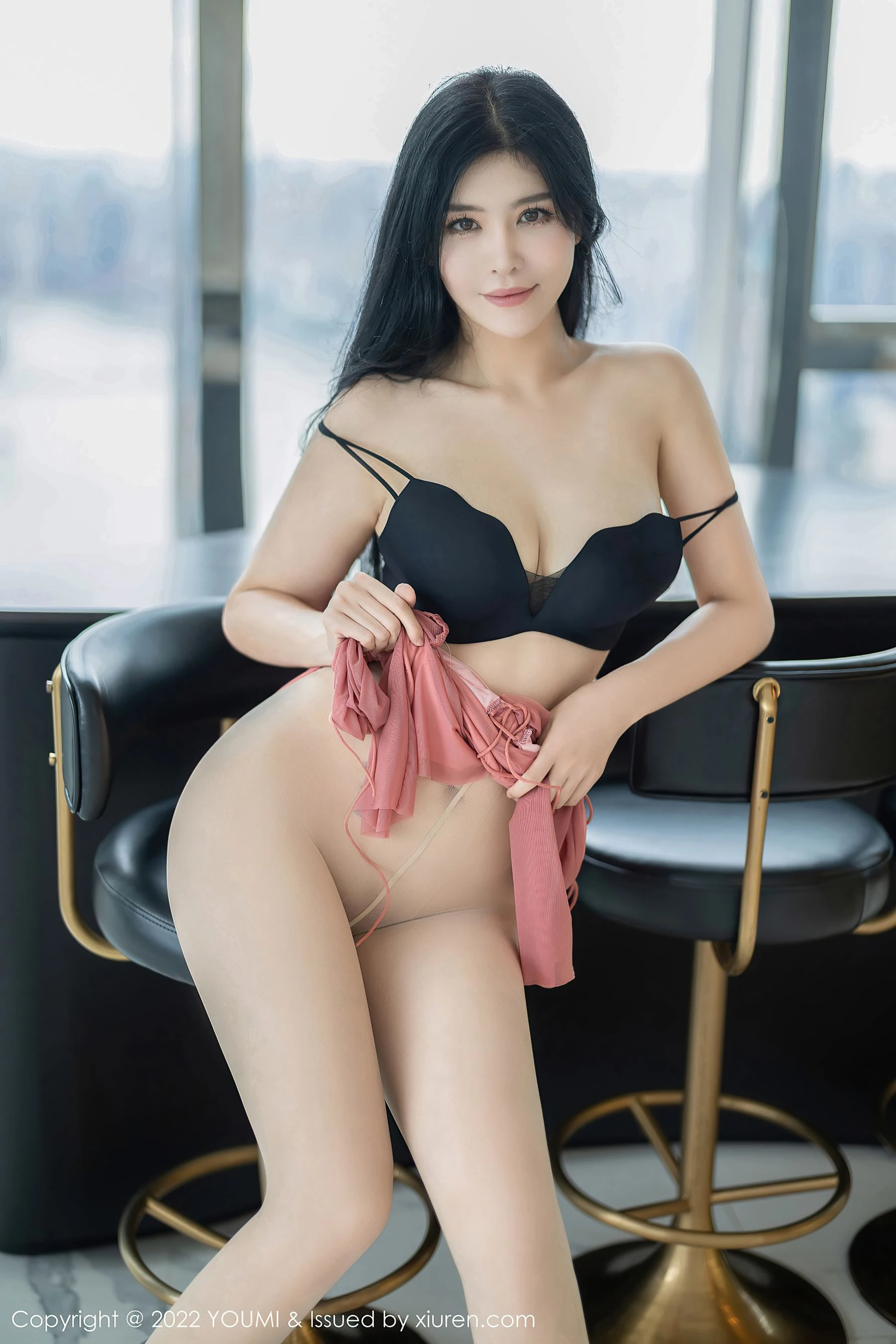  尤蜜荟 VOL.852 刘钰儿 丝袜美臀第2张