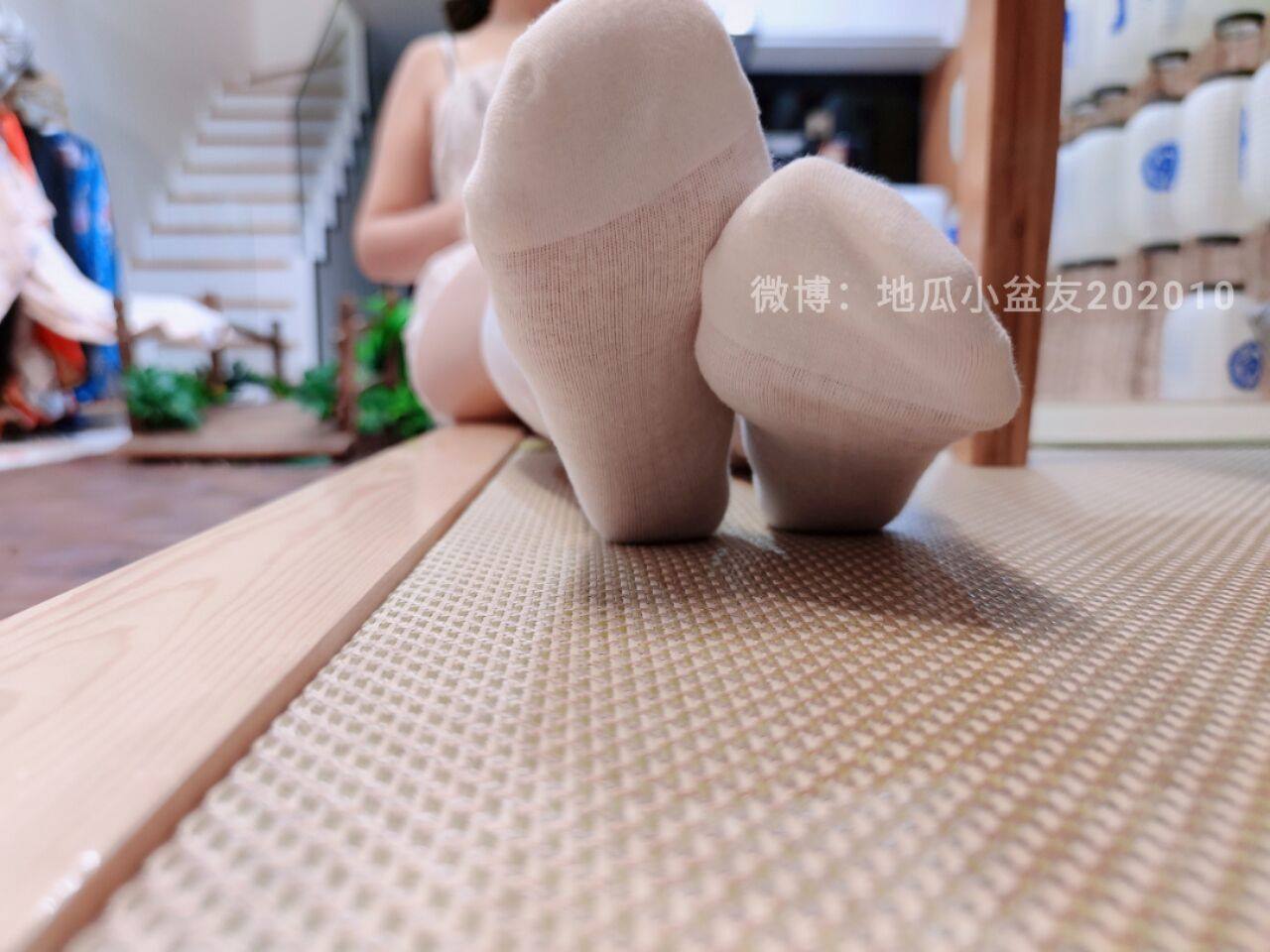 网紅Coser@地瓜小朋友 -各样每足展示[16P]第2张