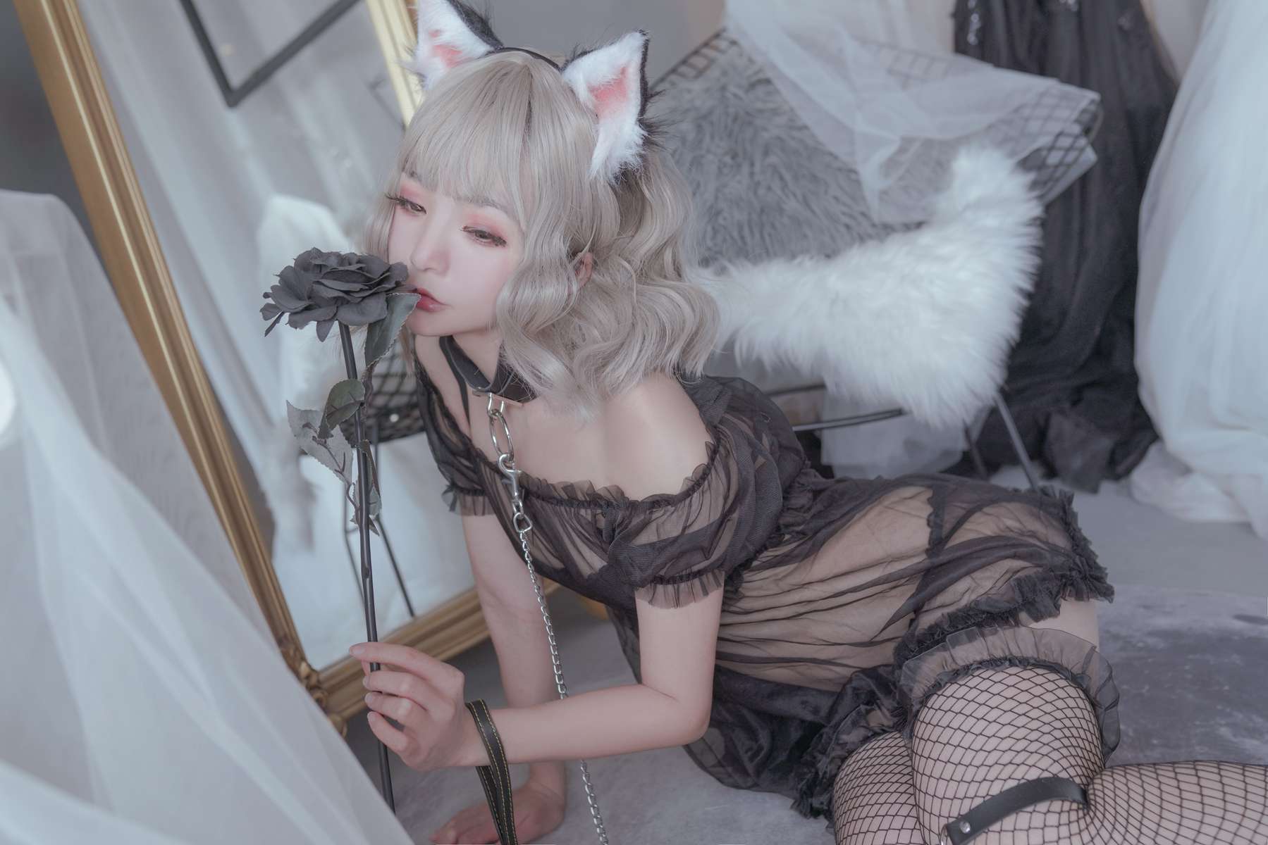 微博人气Coser@日奈娇 猫与兔 在现浏览第3张