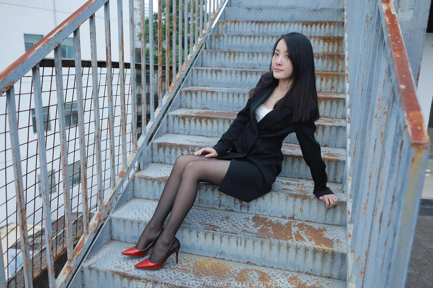 [IESS异思趣向] 2023.04.18 丝享家1425：婉萍《小辣椒》[85P]第5张