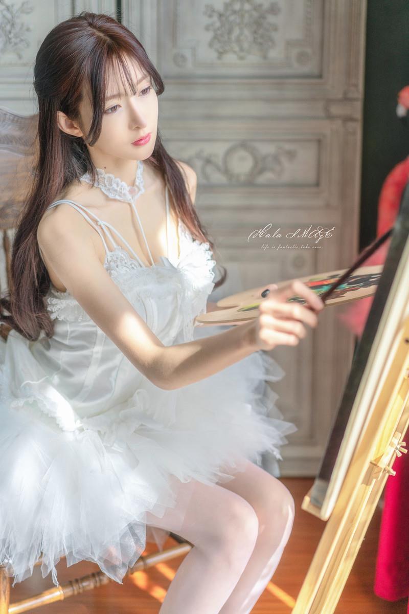 网紅Coser@王羽杉 白裙[24P]第5张