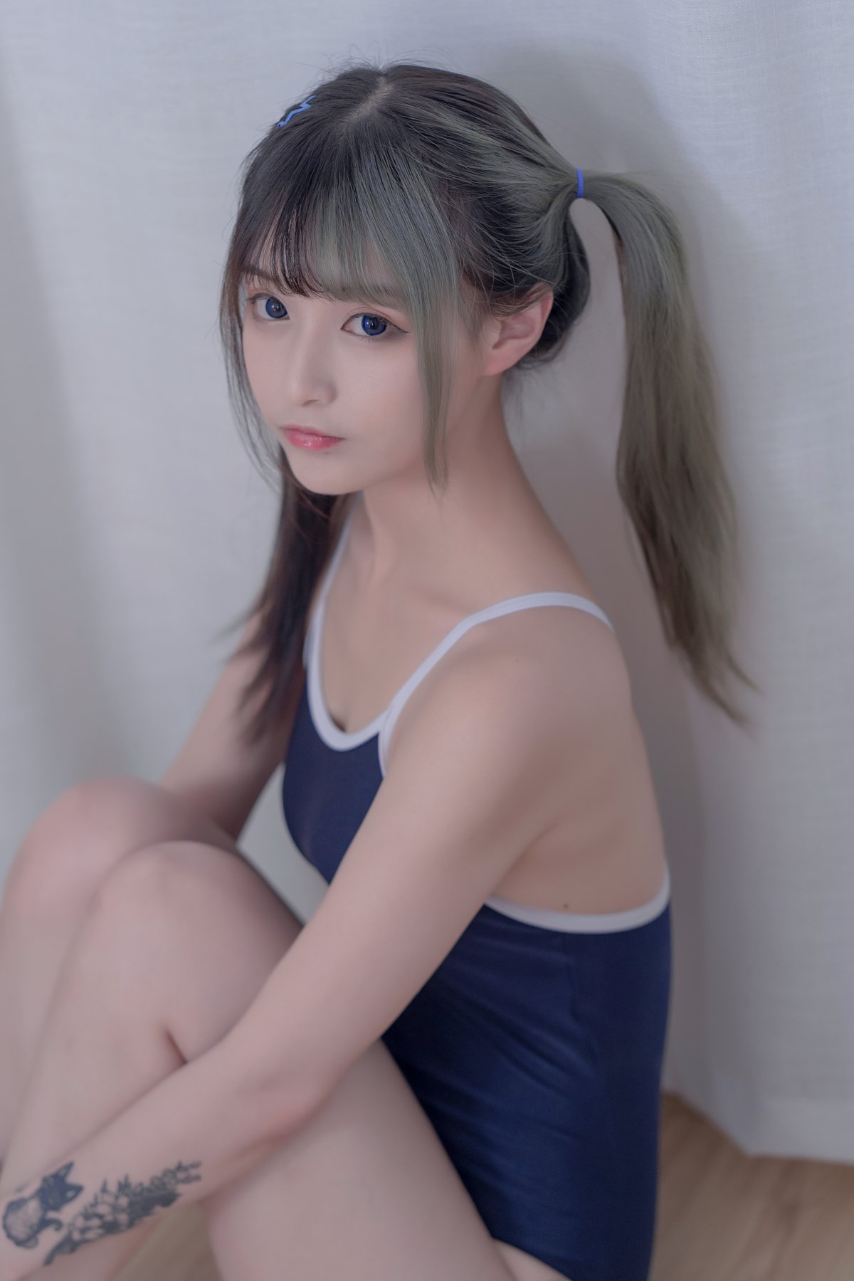 人气动漫Coser@铁板烧鬼舞 至服本 死库水 在现浏览第3张