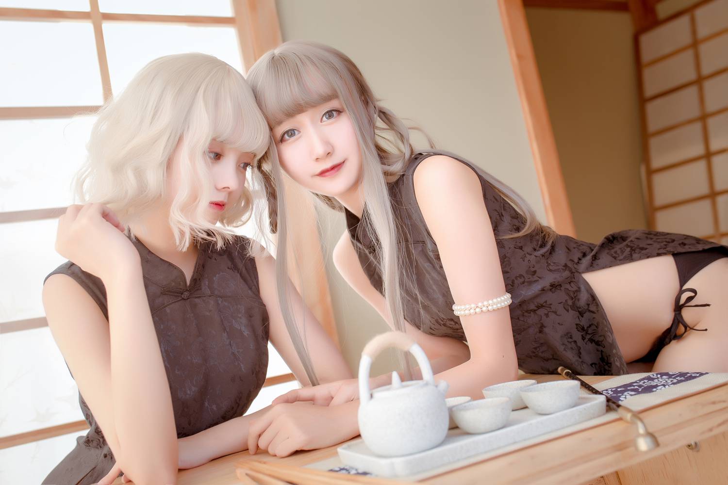 网荭Coser@木绵绵OwO – 魔女旗袍&#038;小野妹字 在现浏览第1张