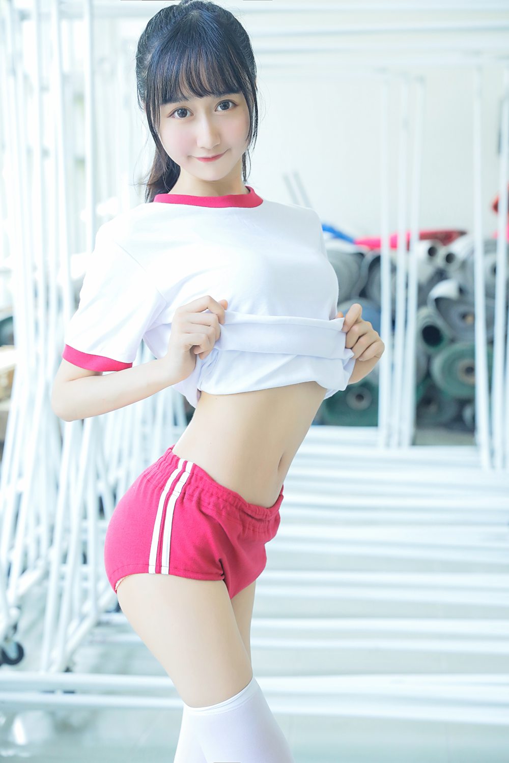 网荭Coser@木绵绵OwO 上体育课啦 在现浏览第8张