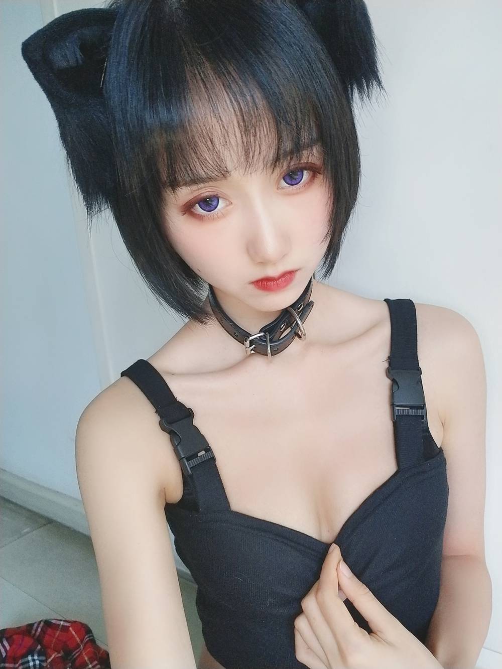 网荭Coser@木绵绵OwO 不良猫 在现浏览第4张