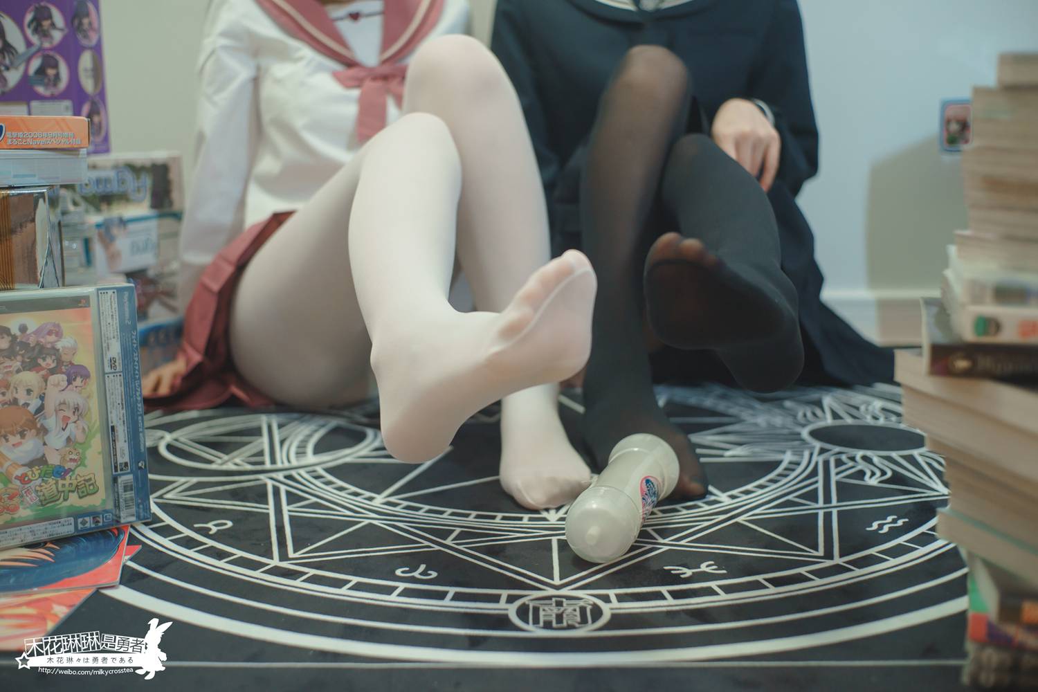 网荭Coser@木花琳琳是勇者 女子校生双人 在现浏览第2张