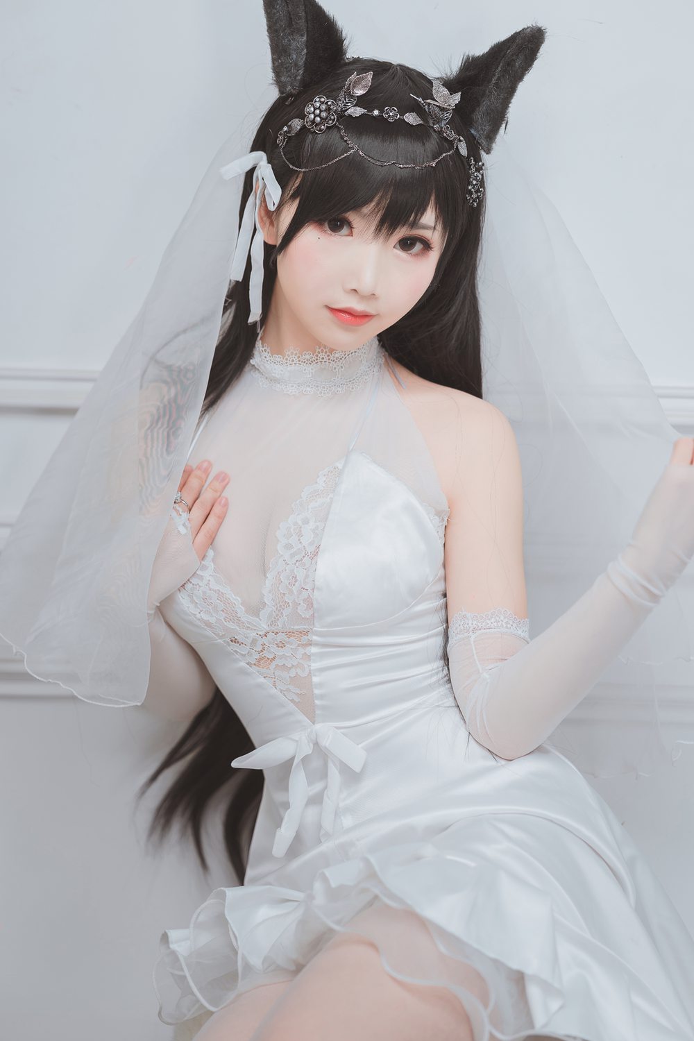 网荭Coser@面饼仙儿 爱宕花嫁 在现浏览第1张