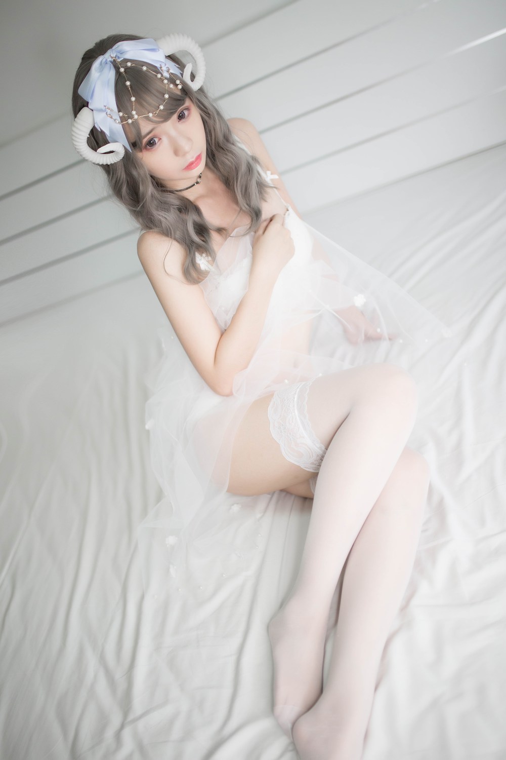 网荭Coser@疯猫ss 白内一 在现浏览第1张