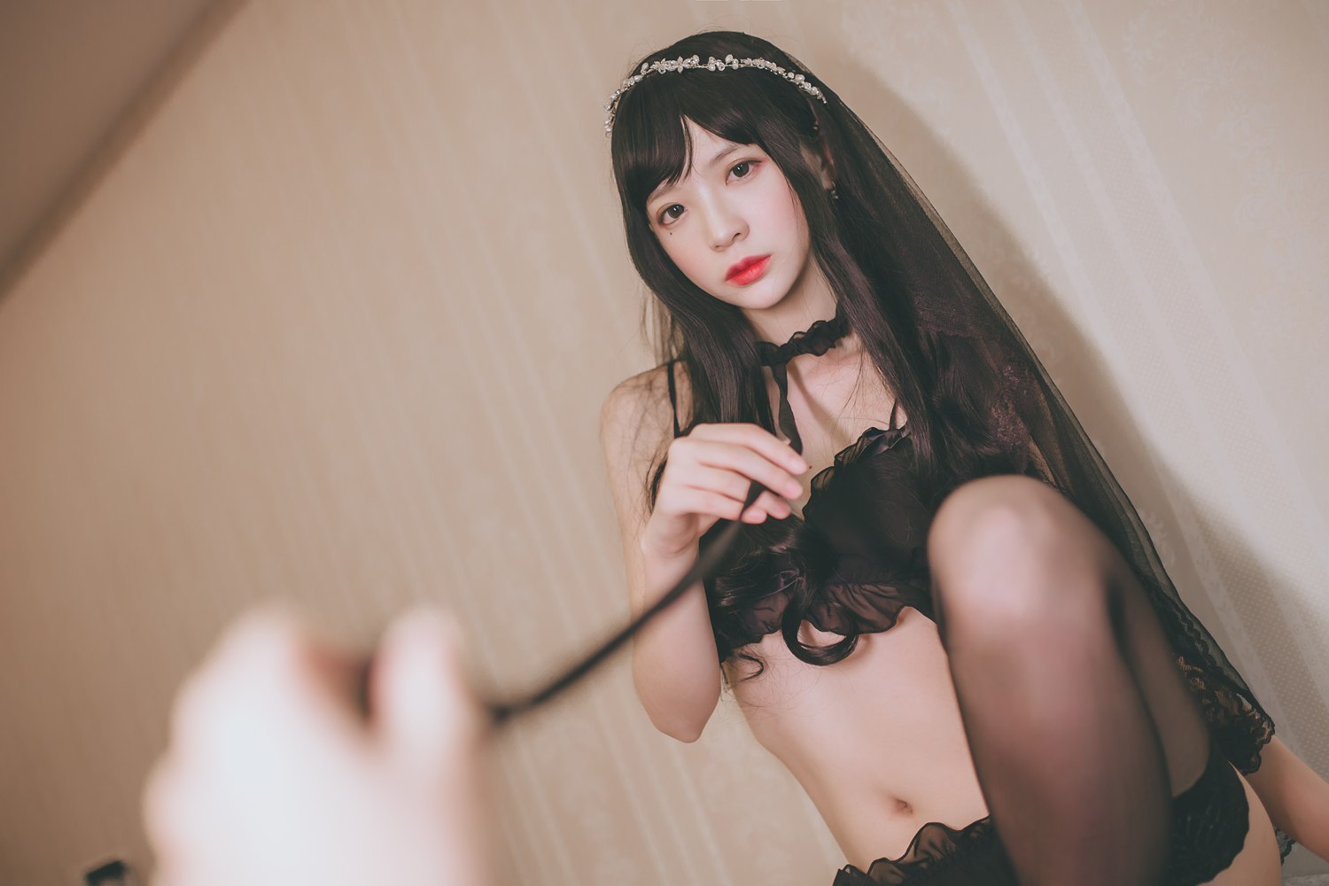 网荭Coser@疯猫ss 黑色小野猫 在现浏览第5张